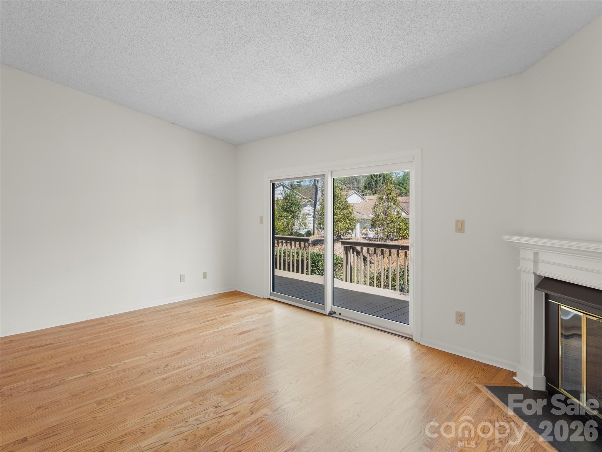 110 Clubwood Court — Asheville