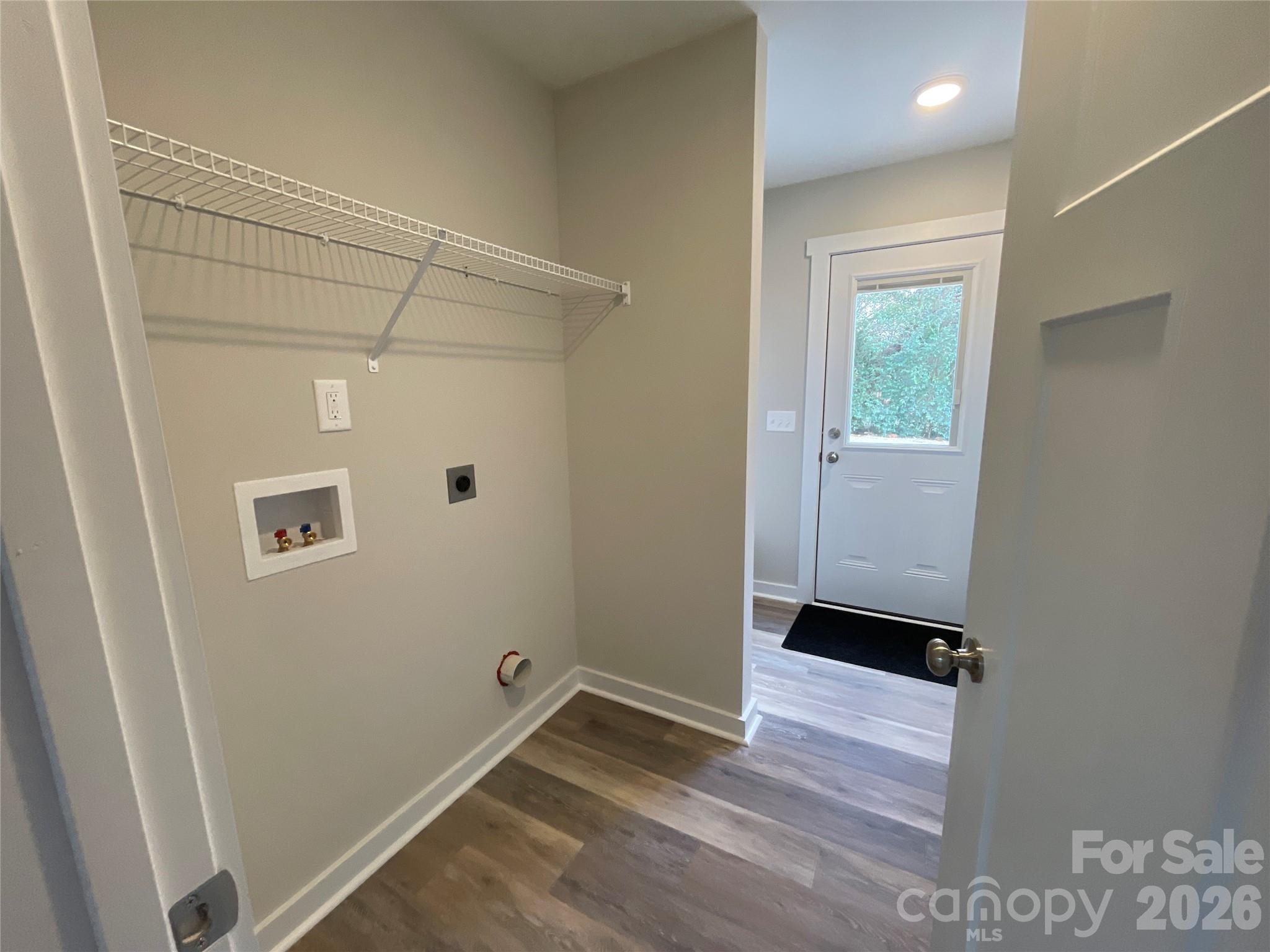 163 W Pine Street — Norwood