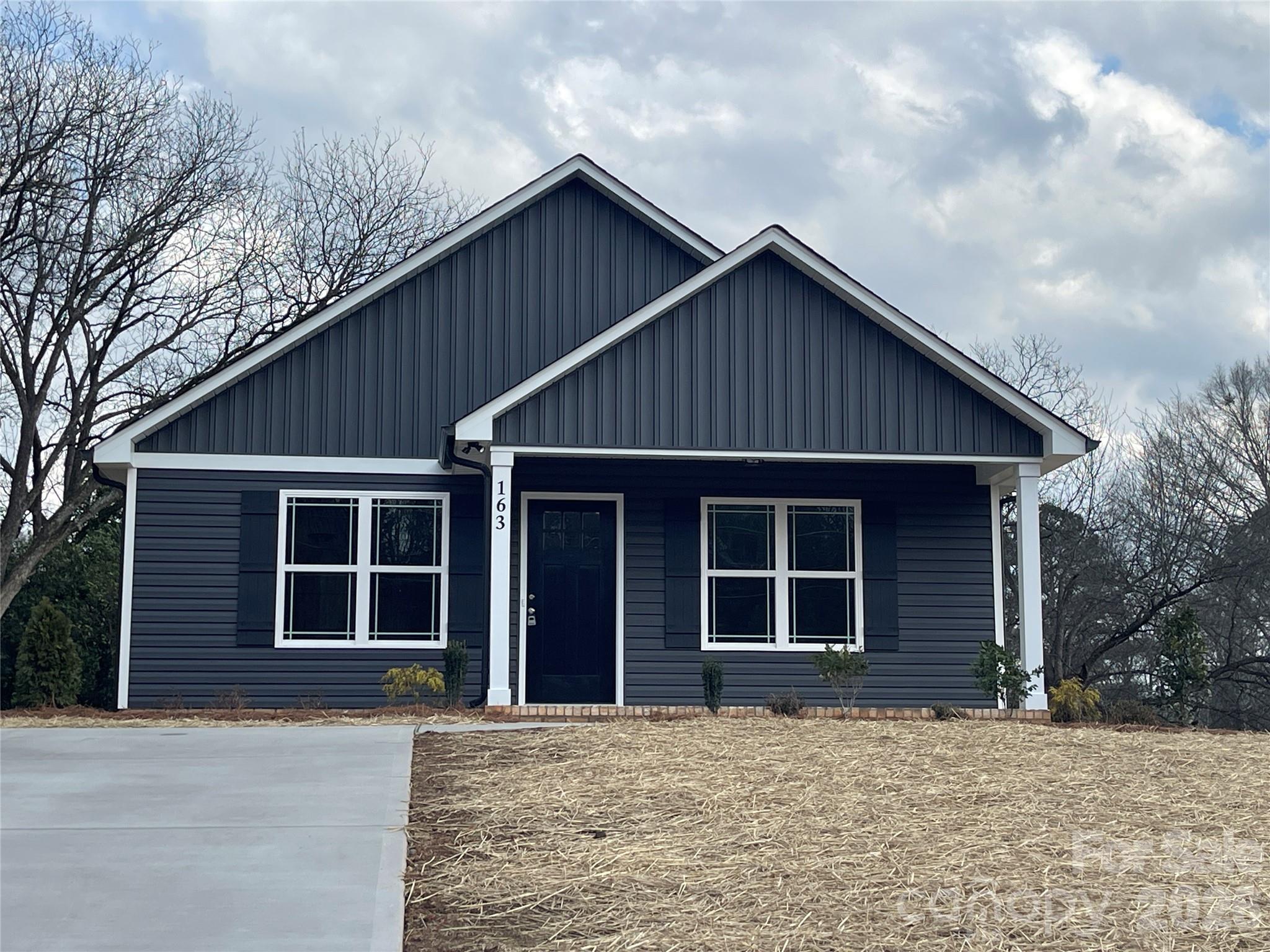 163 W Pine Street — Norwood