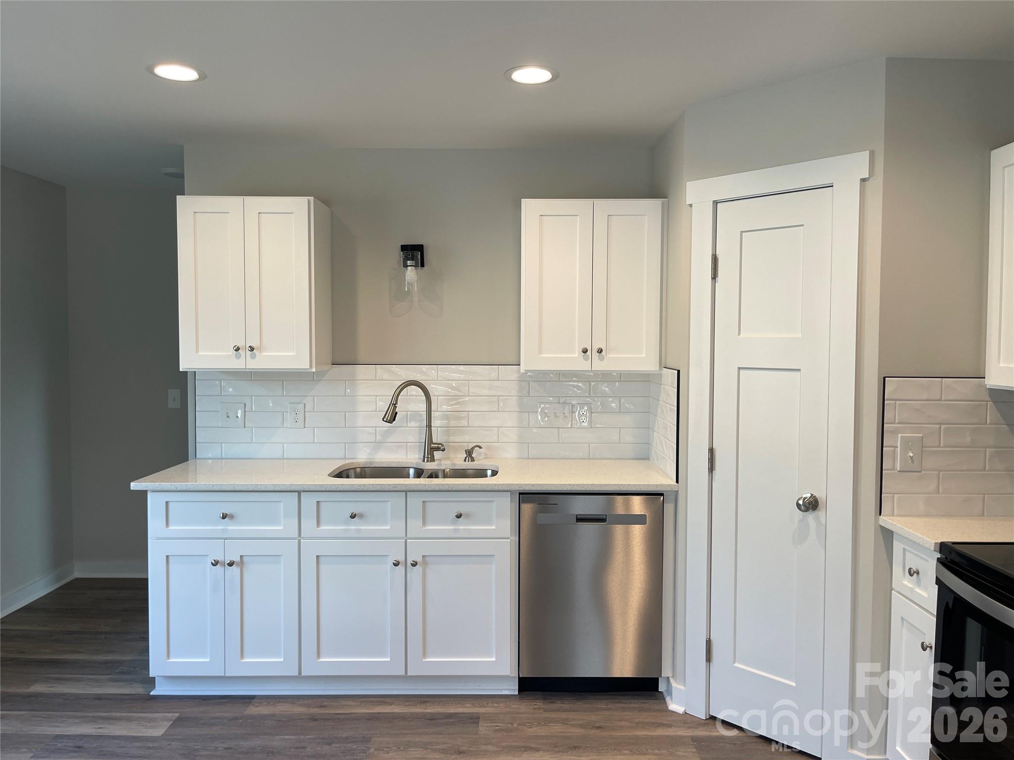 163 W Pine Street — Norwood