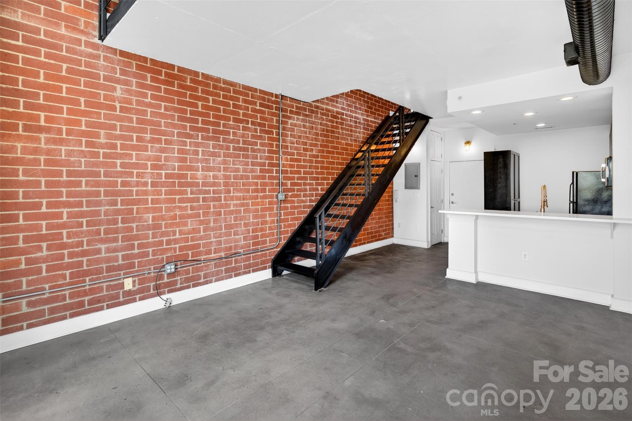 710 W Trade Street #505 — Charlotte