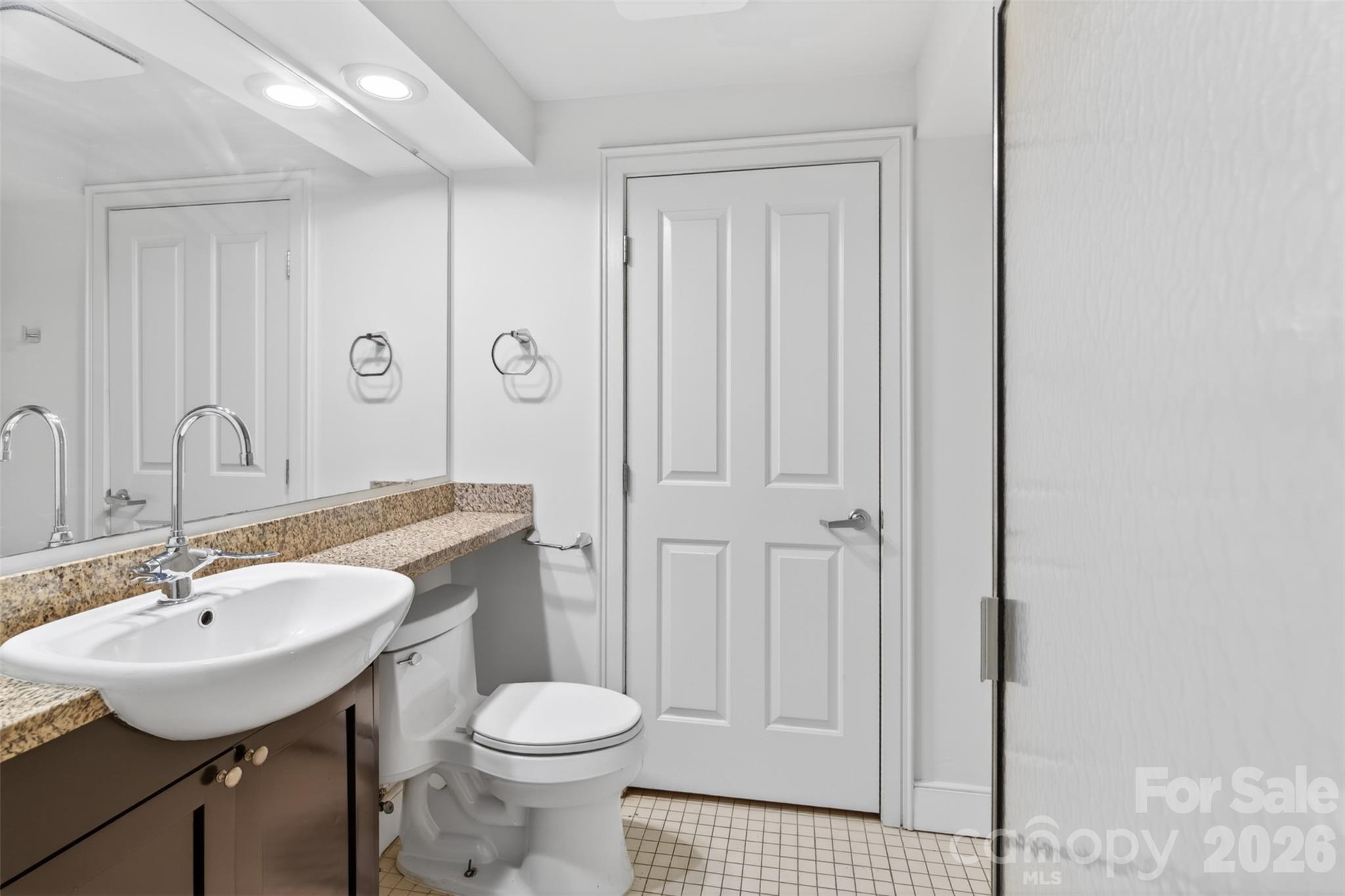 710 W Trade Street #505 — Charlotte