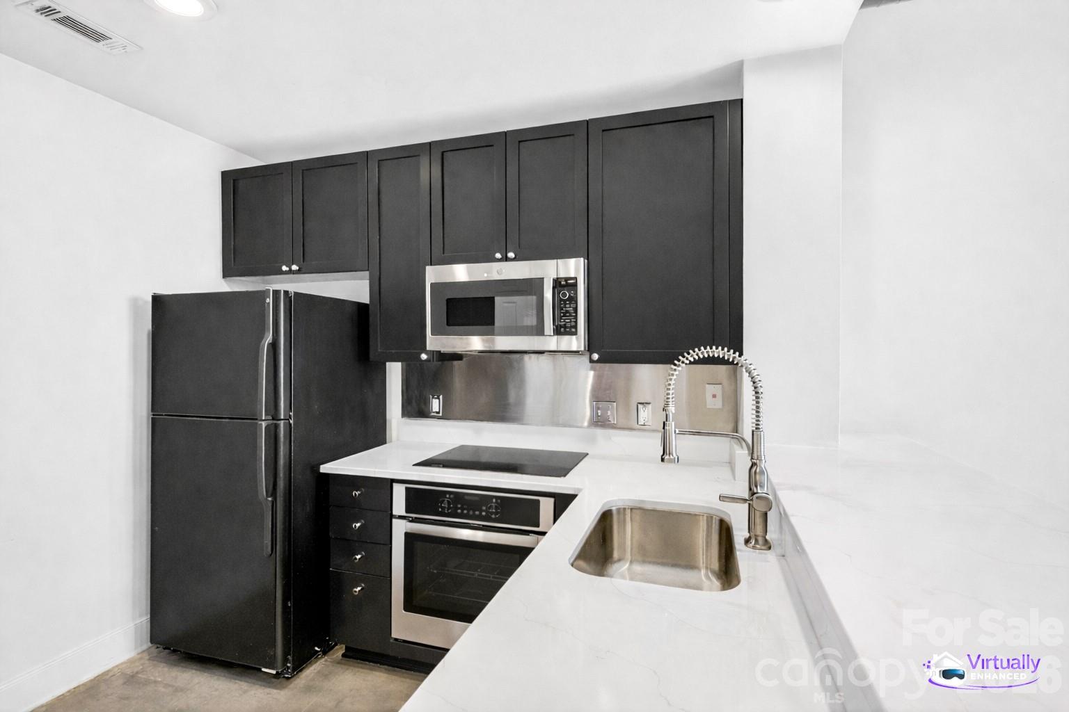 710 W Trade Street #505 — Charlotte