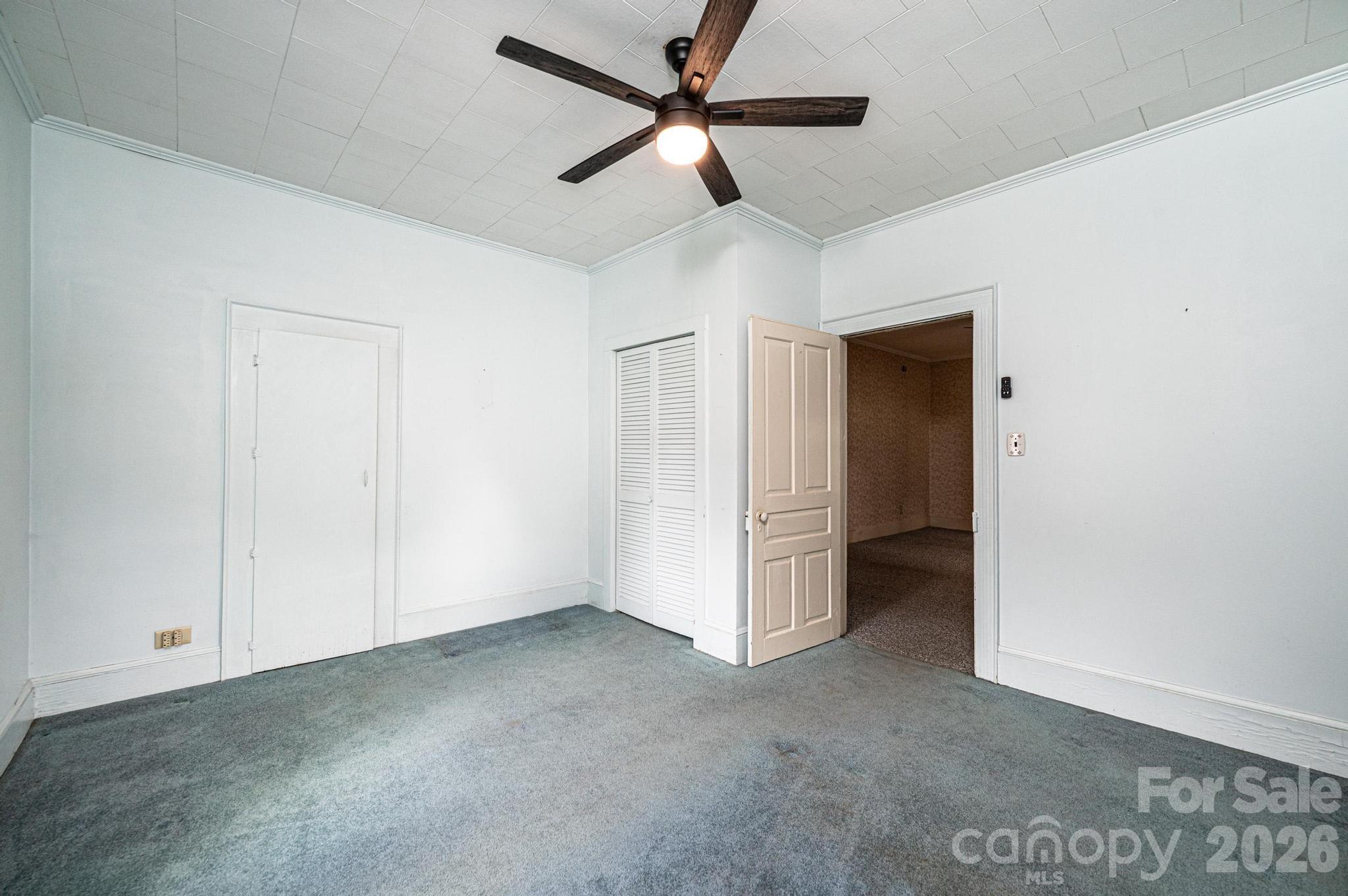 335 Harmon Street — Forest City