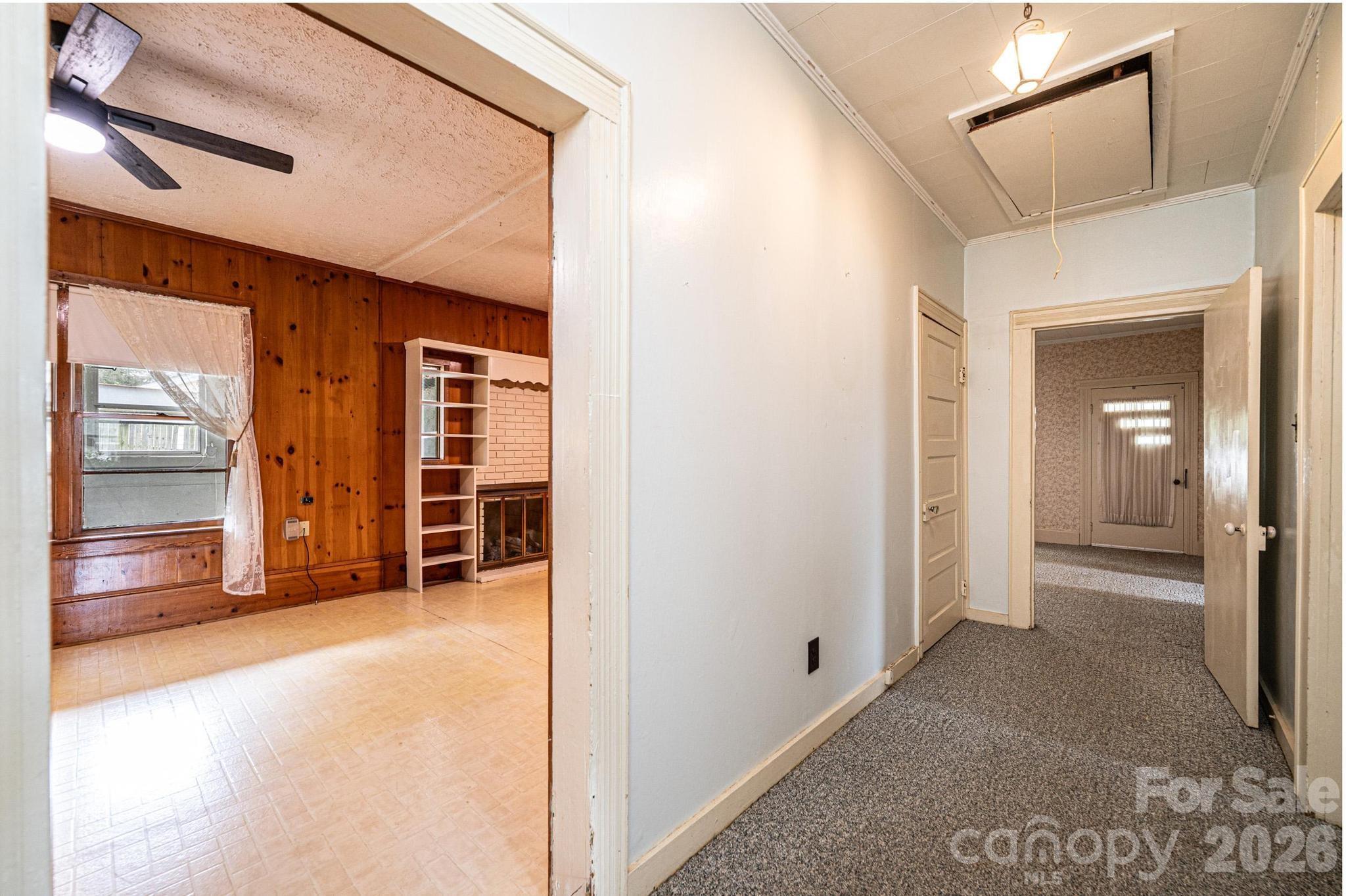 335 Harmon Street — Forest City