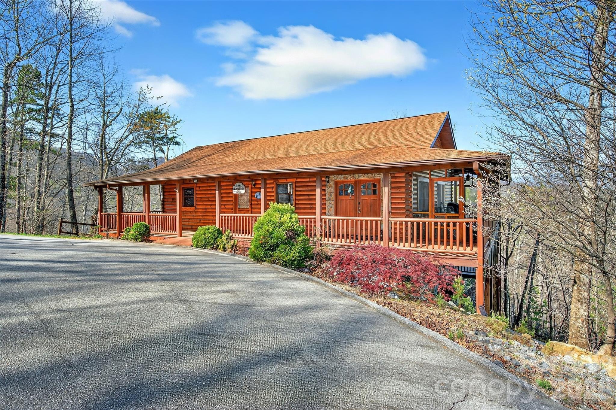 398 Waterfall Drive — Marion