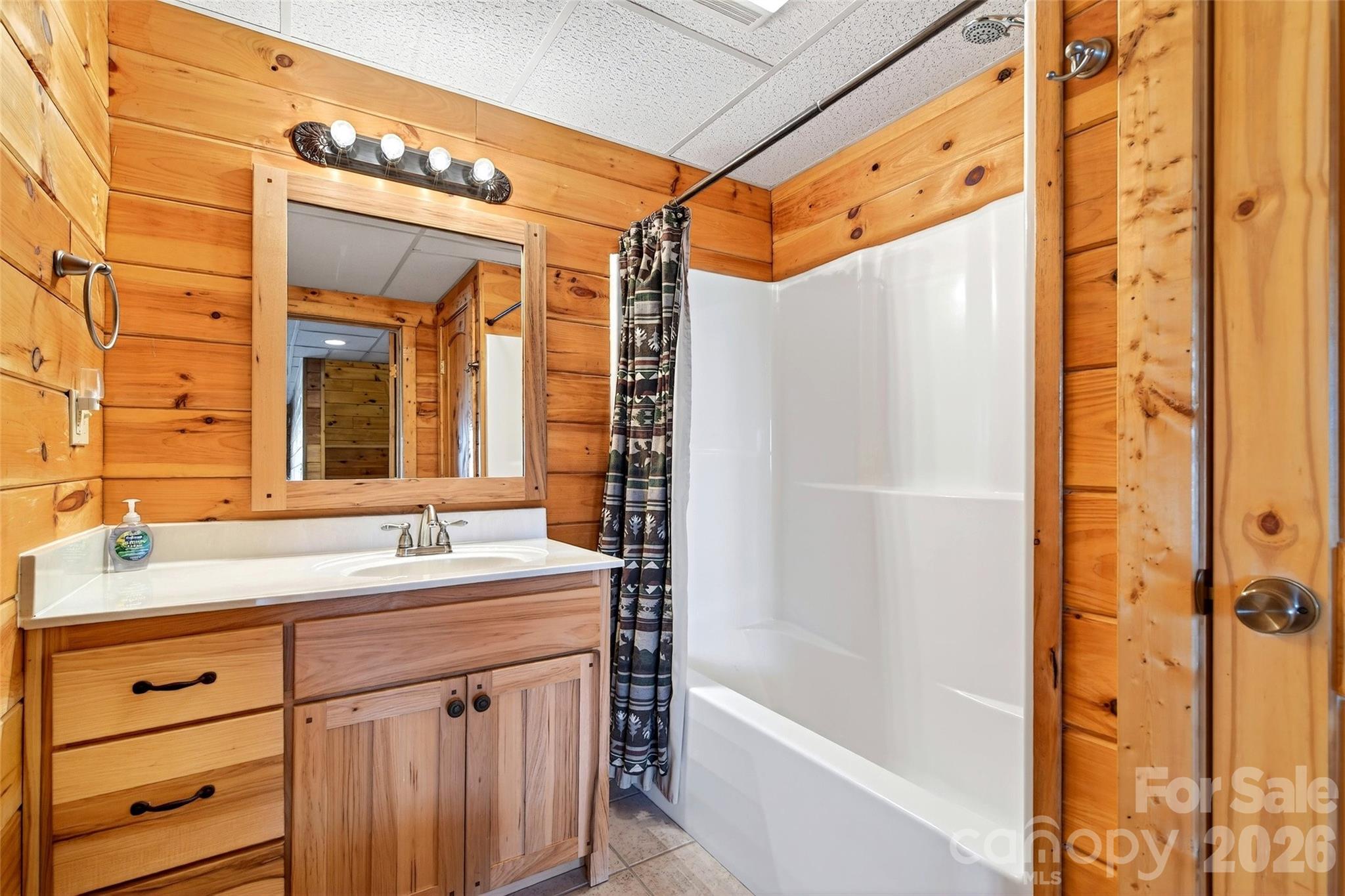 398 Waterfall Drive — Marion