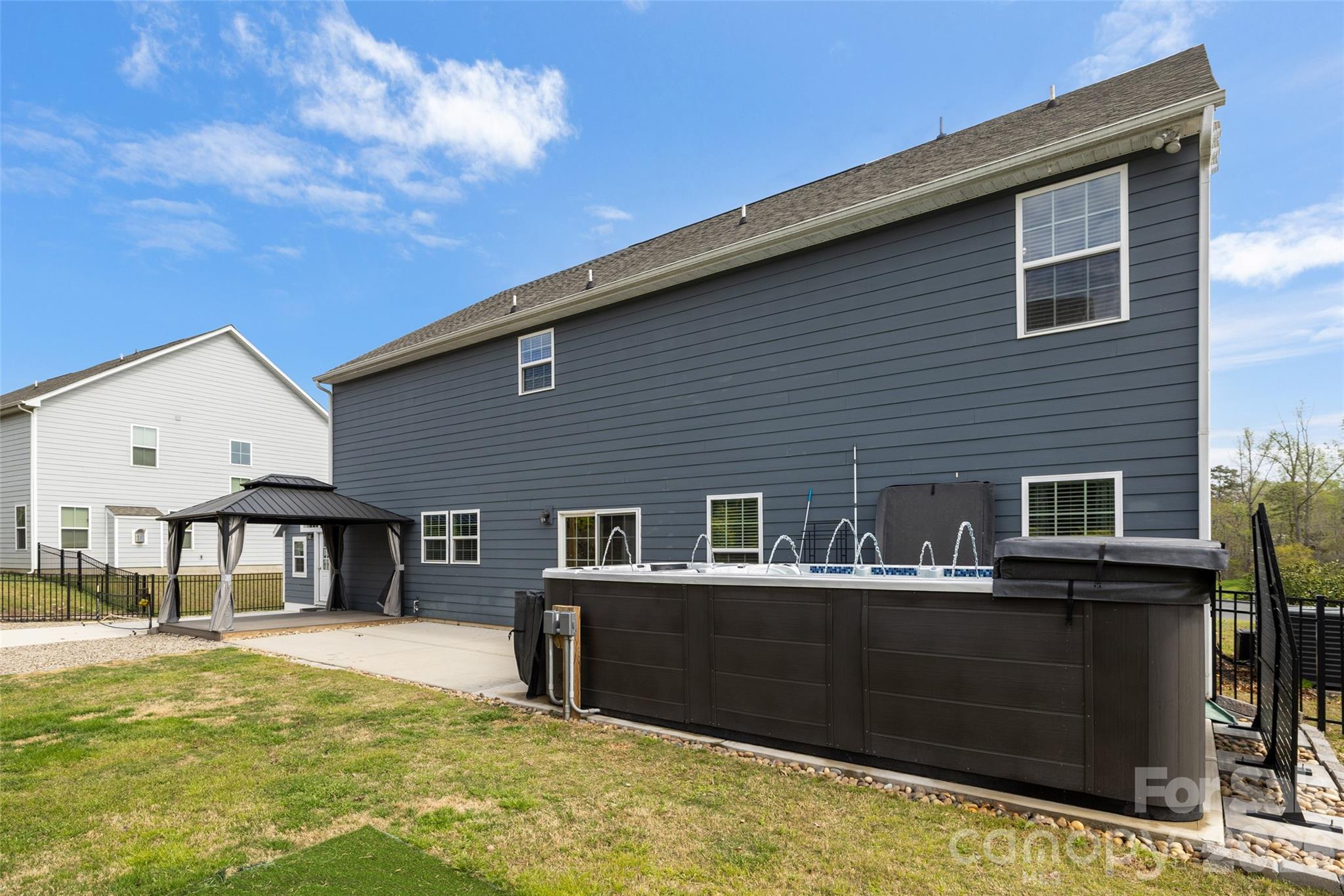 1620 Callahan Road — Fort Mill