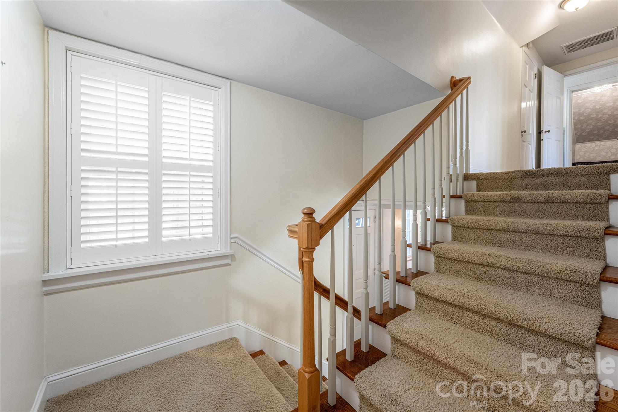 25 Blackwood Road — Asheville