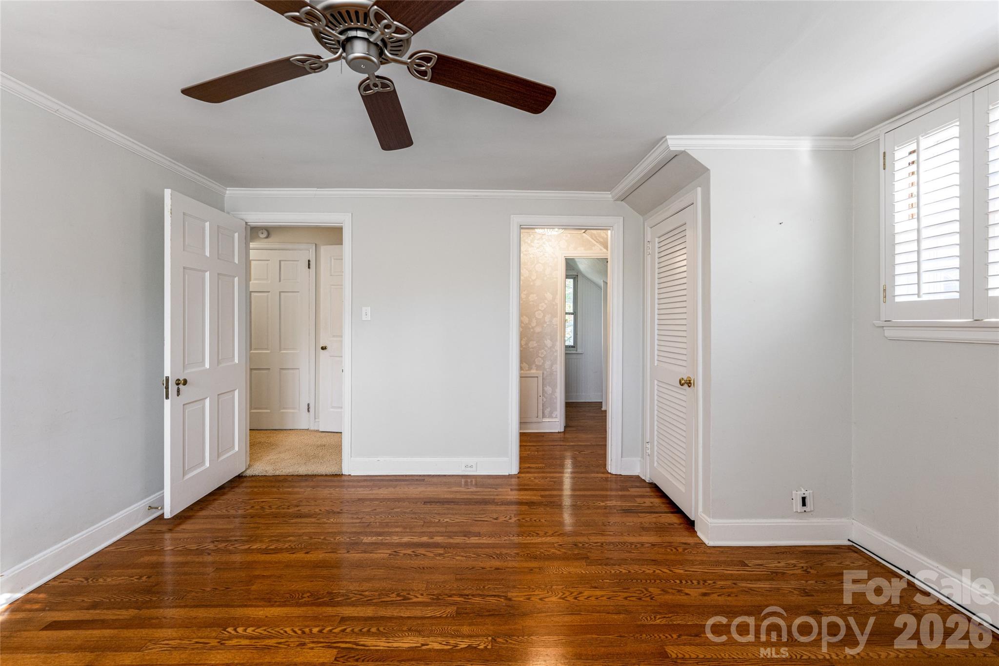 25 Blackwood Road — Asheville