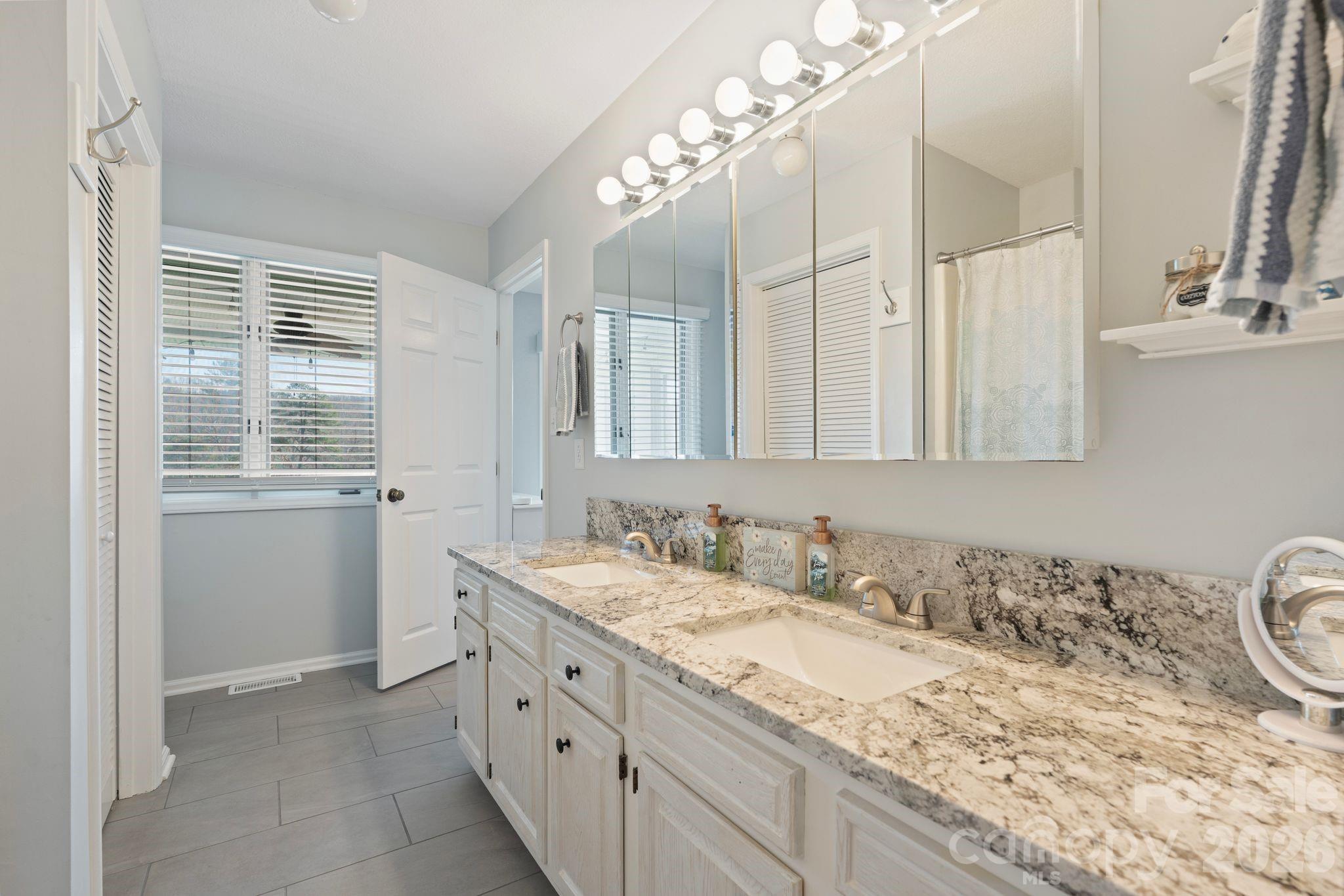 6234 Ruffin Lane — Conover