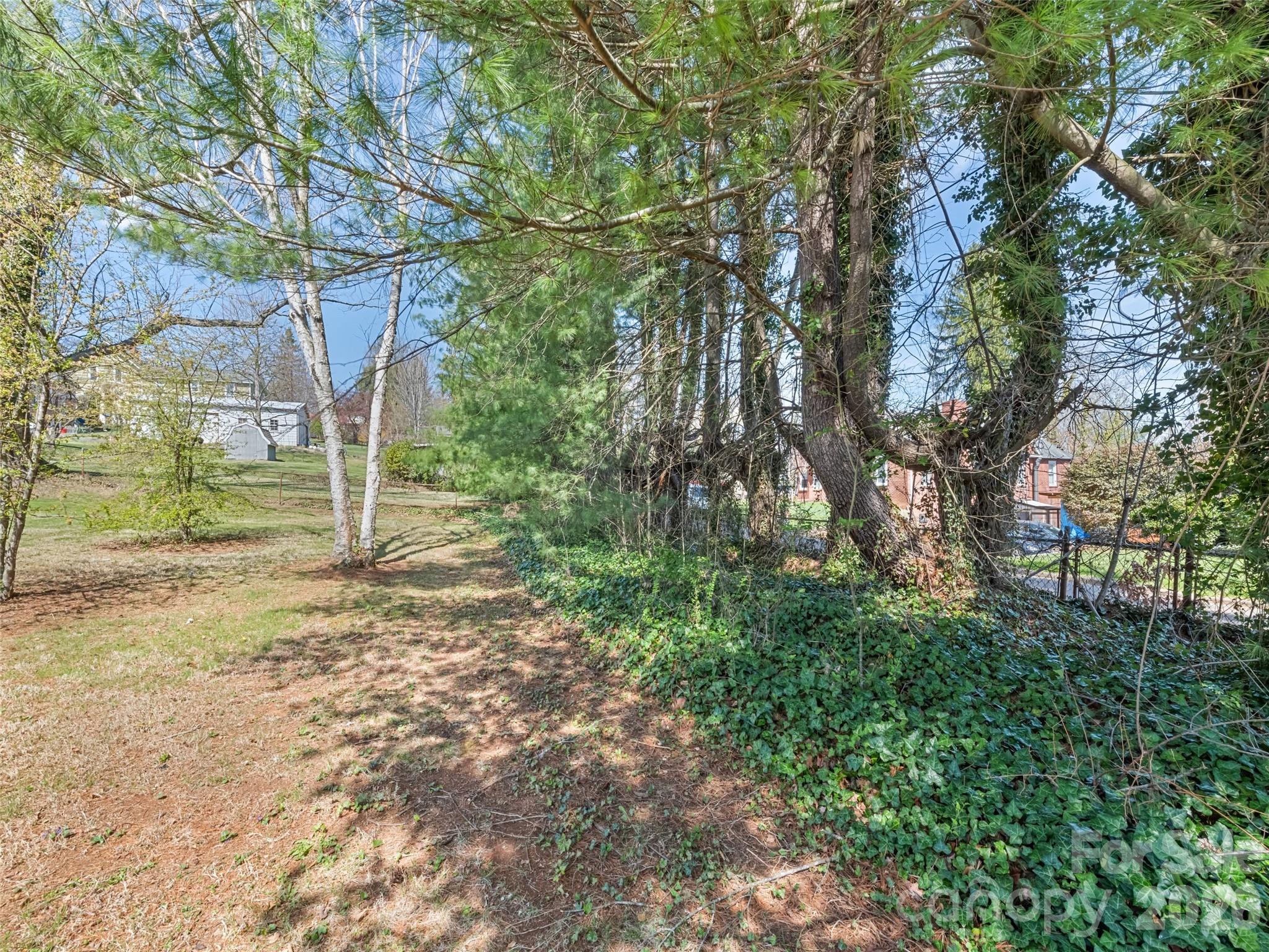 151 Hampton Heights — Canton