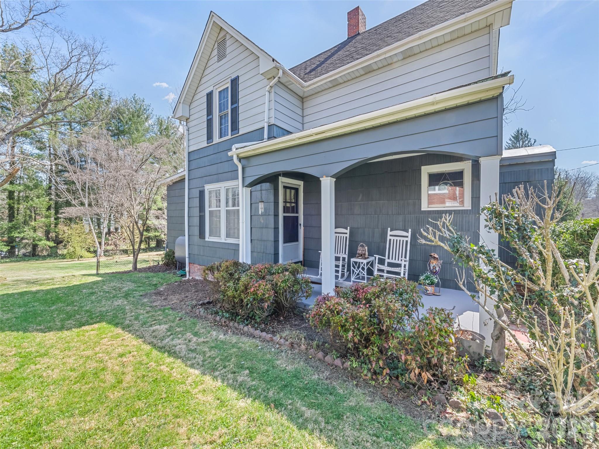 151 Hampton Heights — Canton