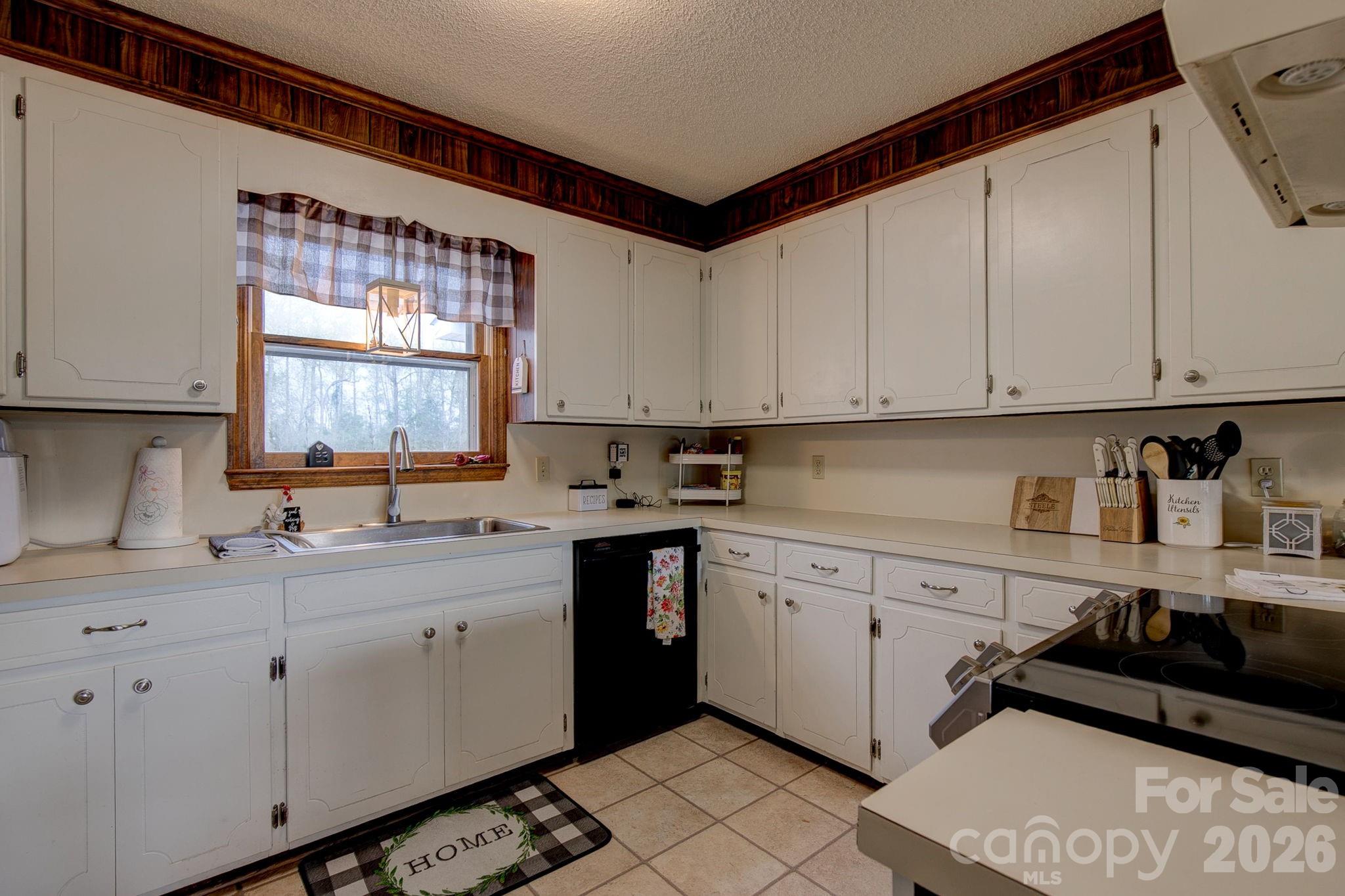 4226 Red Maple Road — Kershaw