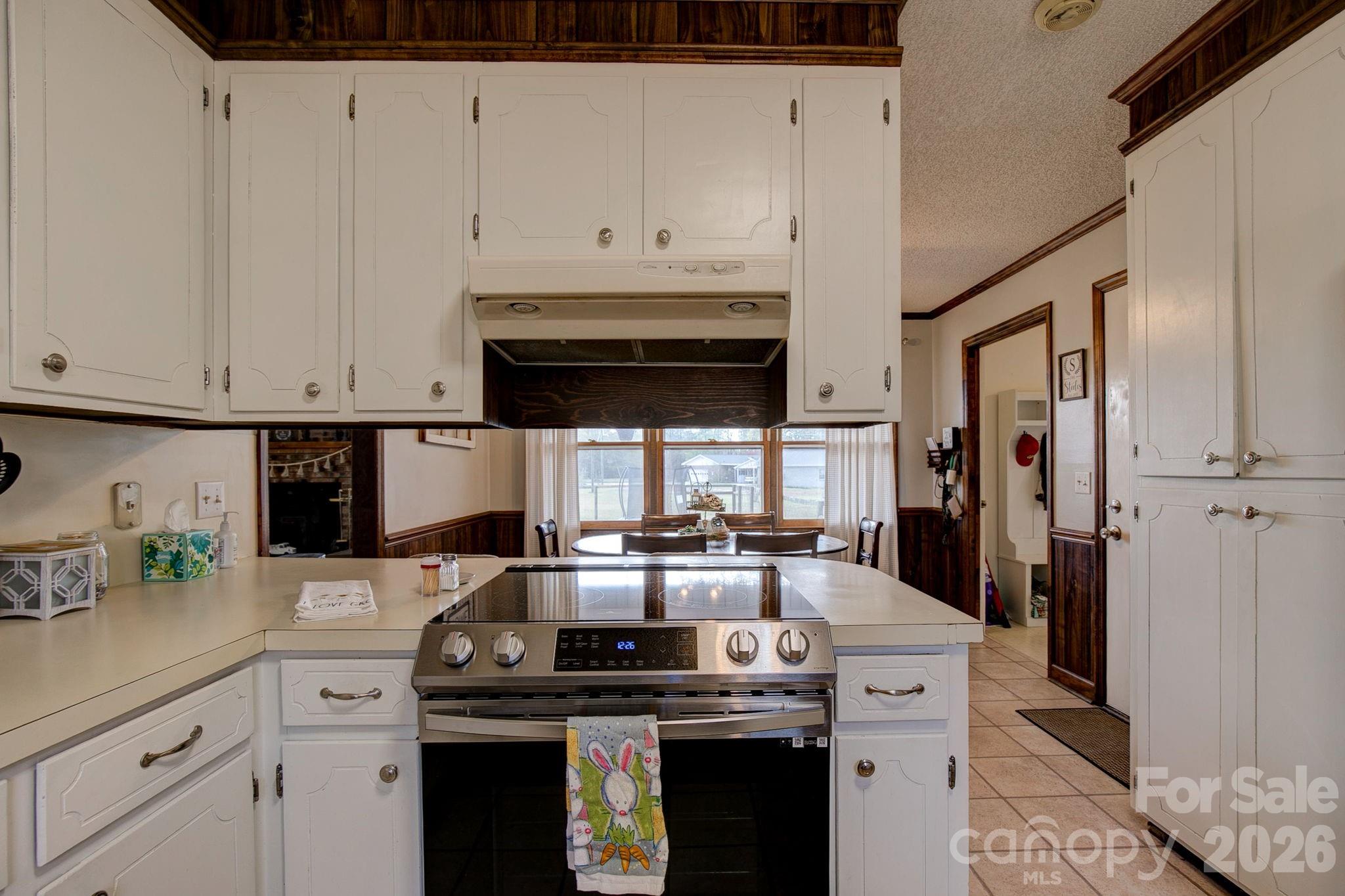 4226 Red Maple Road — Kershaw