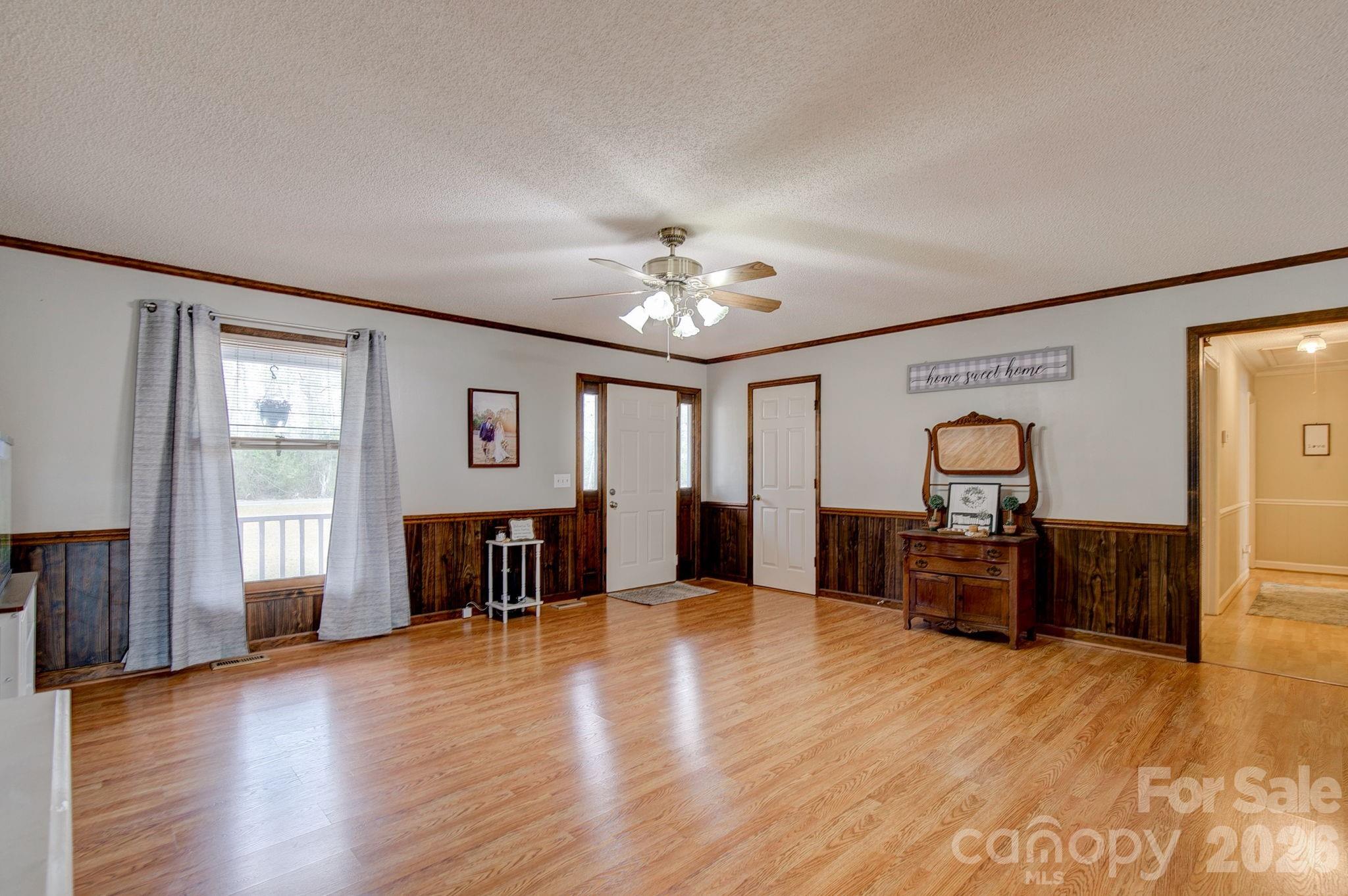 4226 Red Maple Road — Kershaw