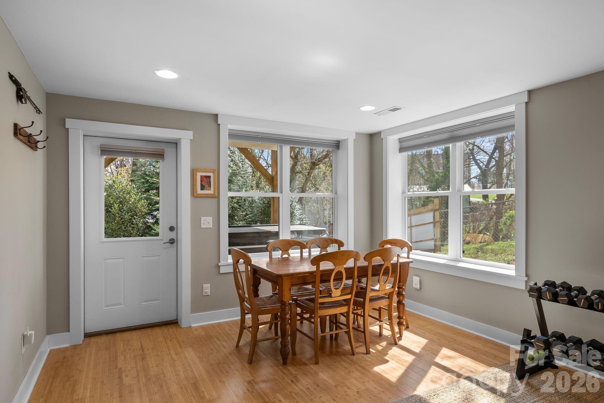 55 Vandalia Avenue — Asheville