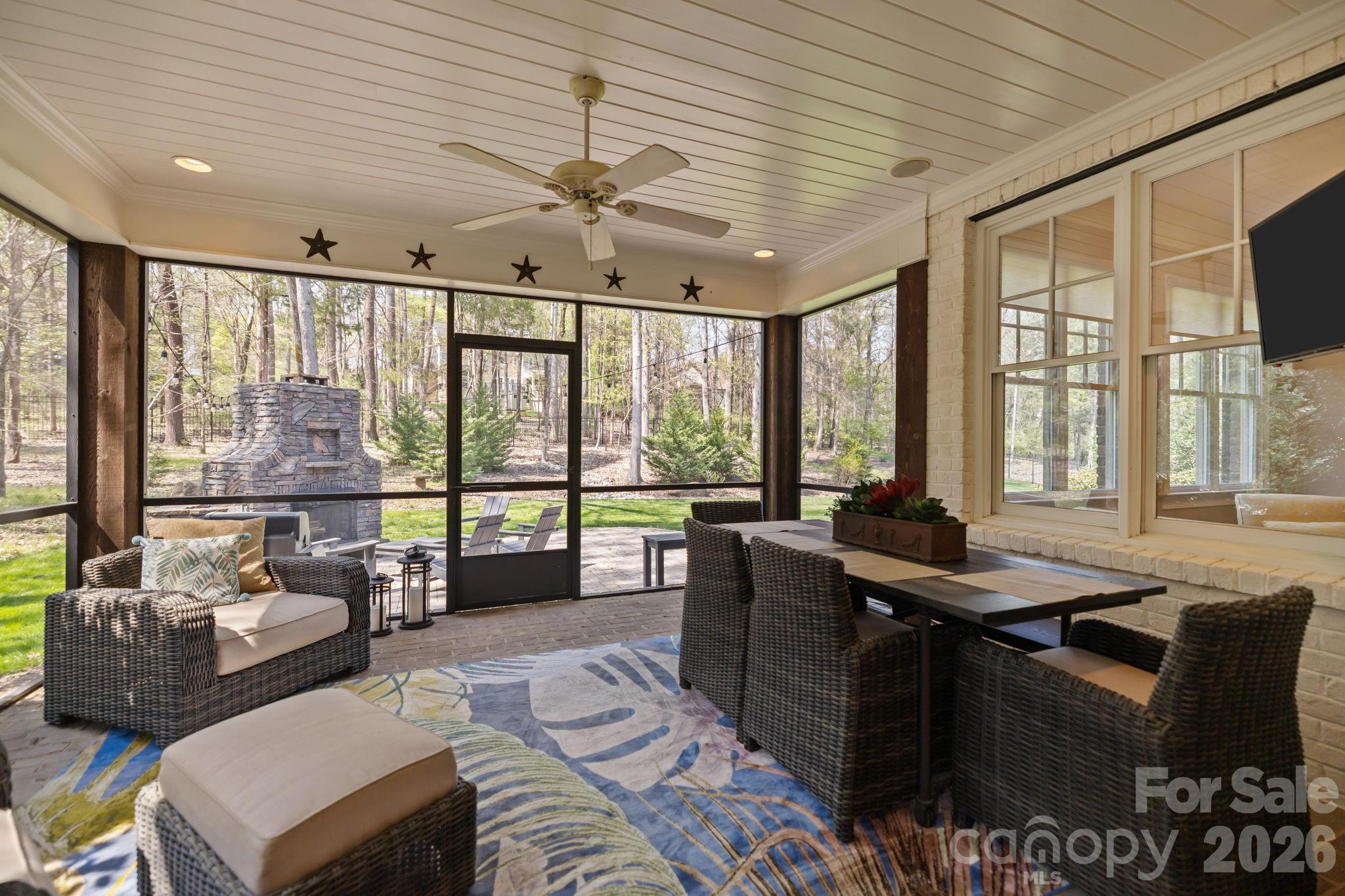 12514 Wood Warbler Drive — Charlotte