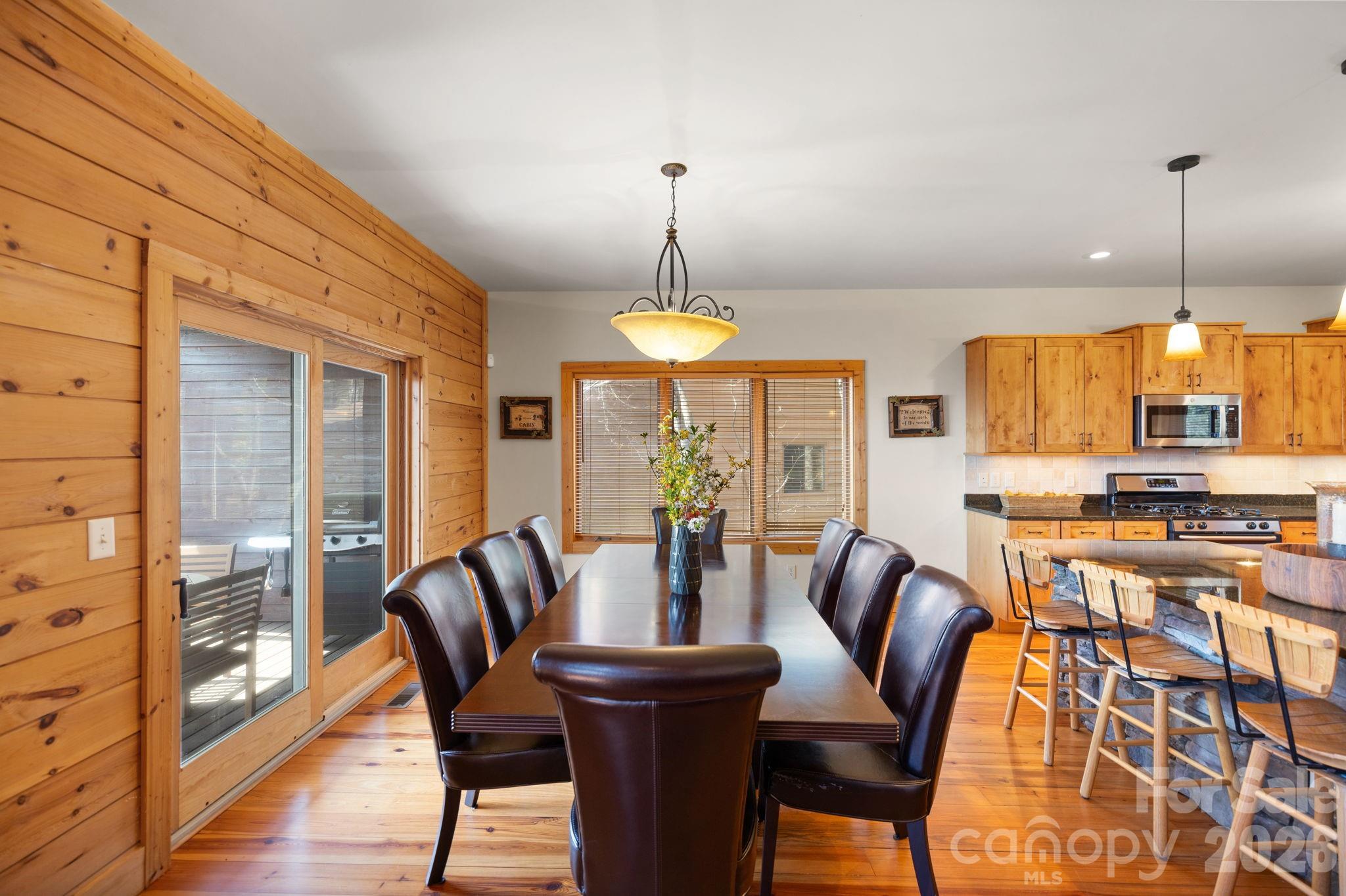 277 Kestrel Court — Sapphire