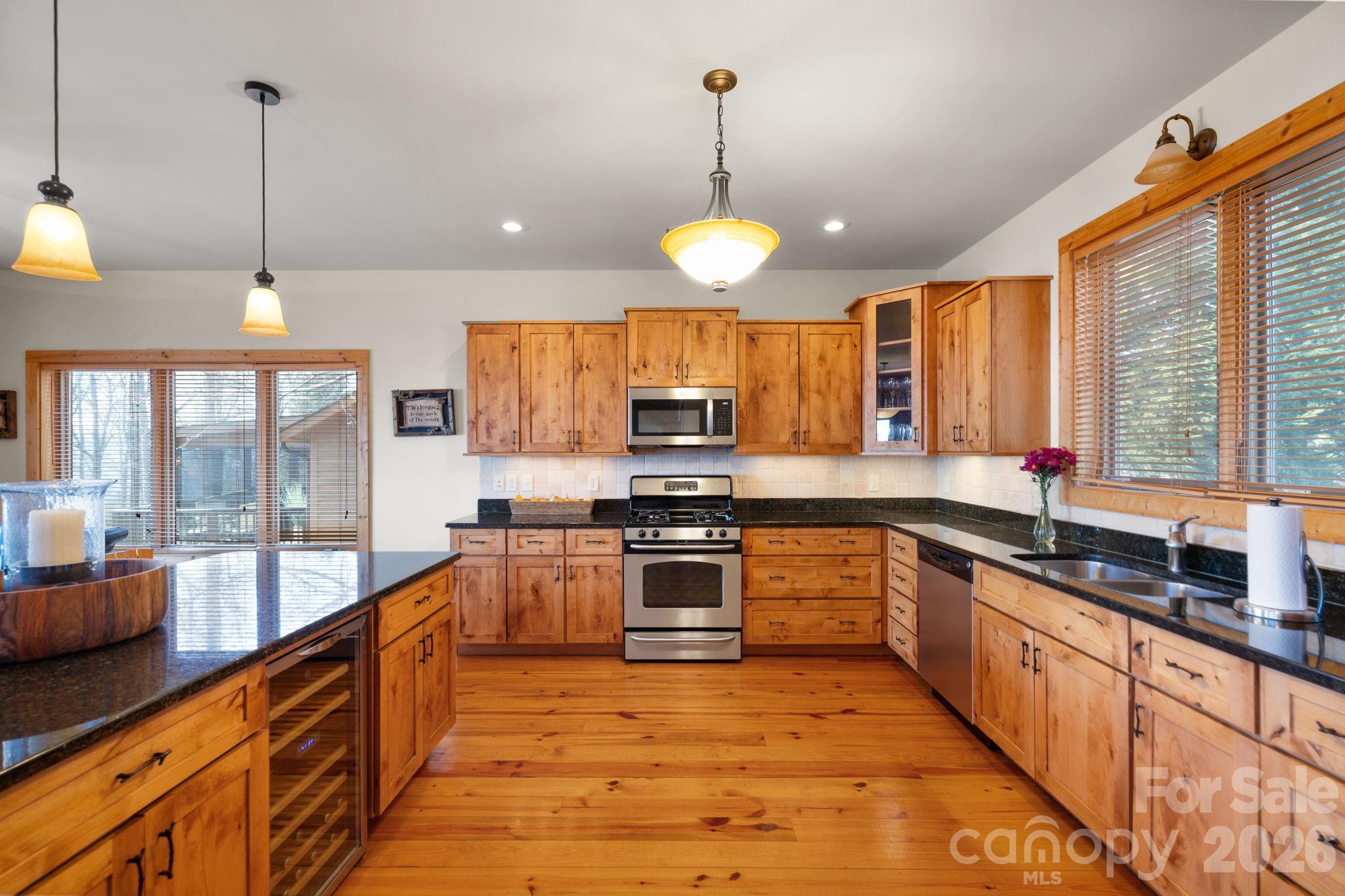 277 Kestrel Court — Sapphire