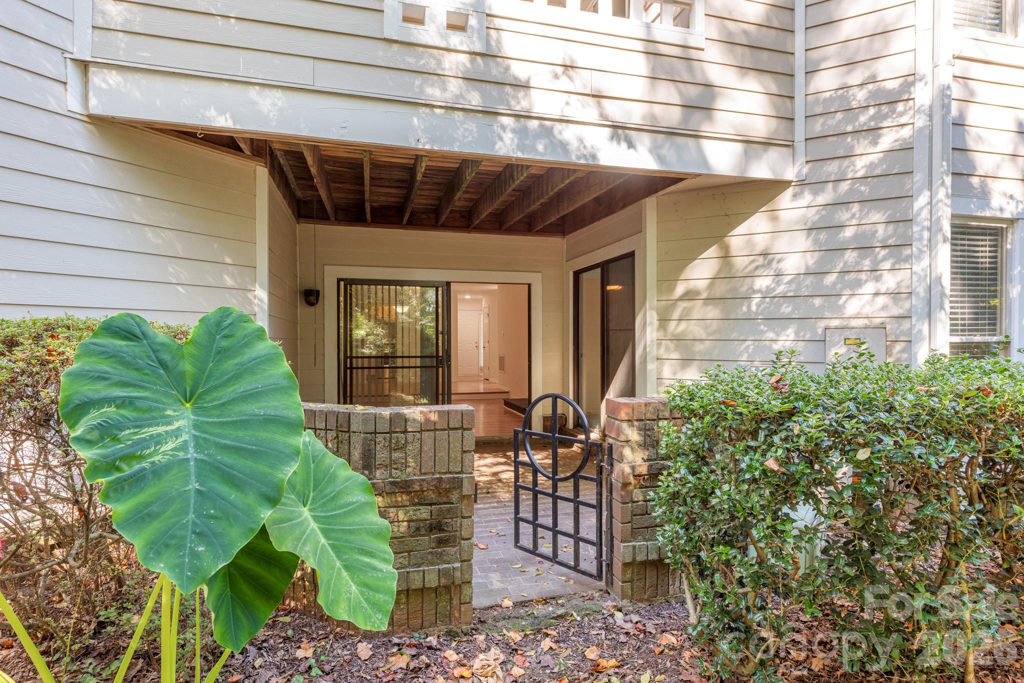 2715 Selwyn Avenue #34 — Charlotte