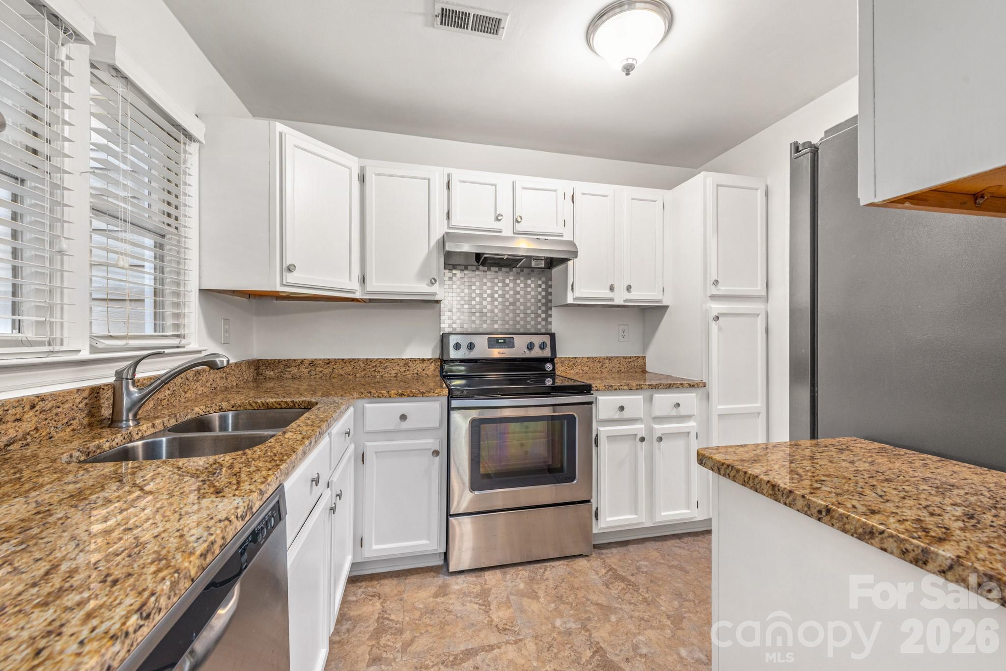 2715 Selwyn Avenue #34 — Charlotte