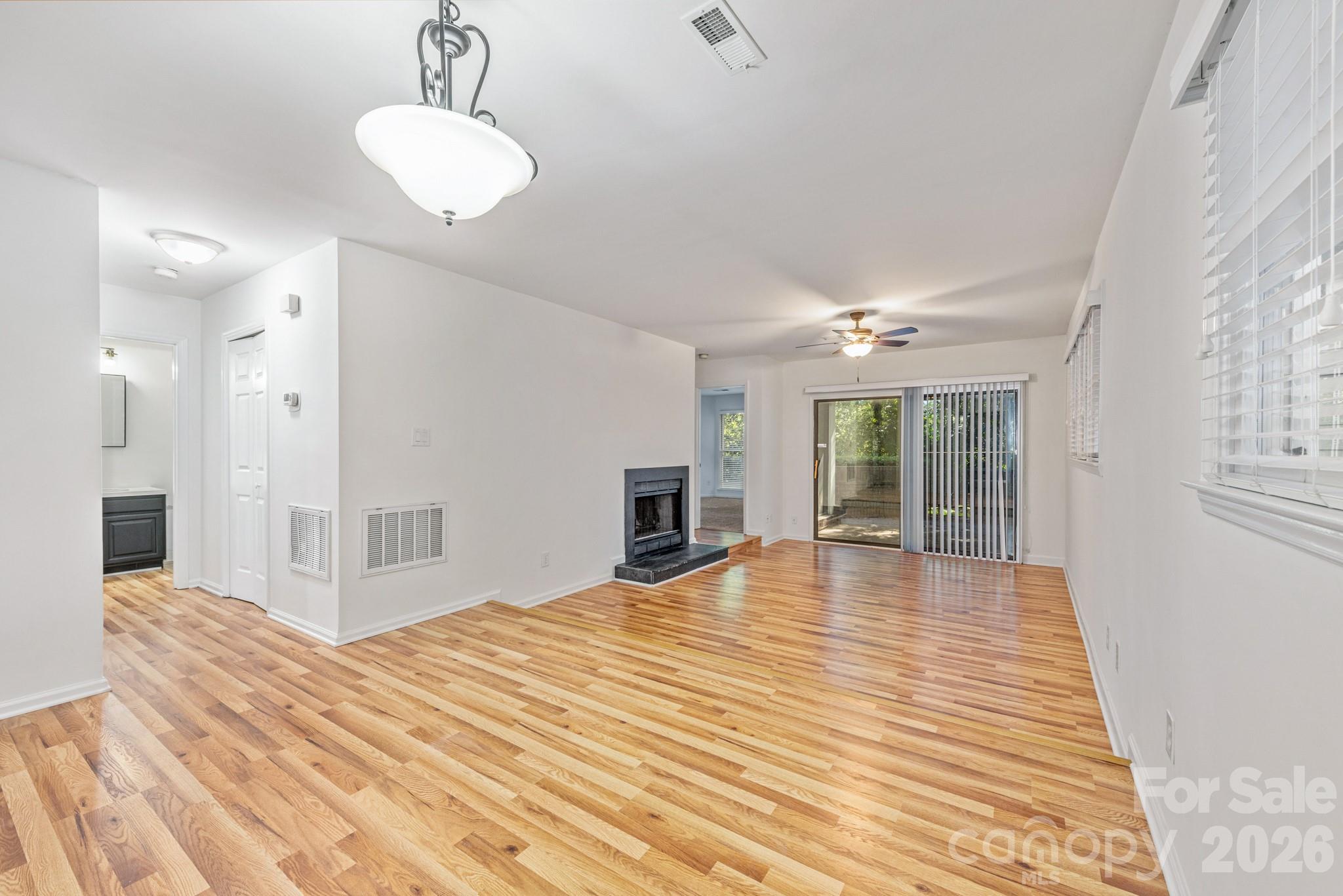 2715 Selwyn Avenue #34 — Charlotte