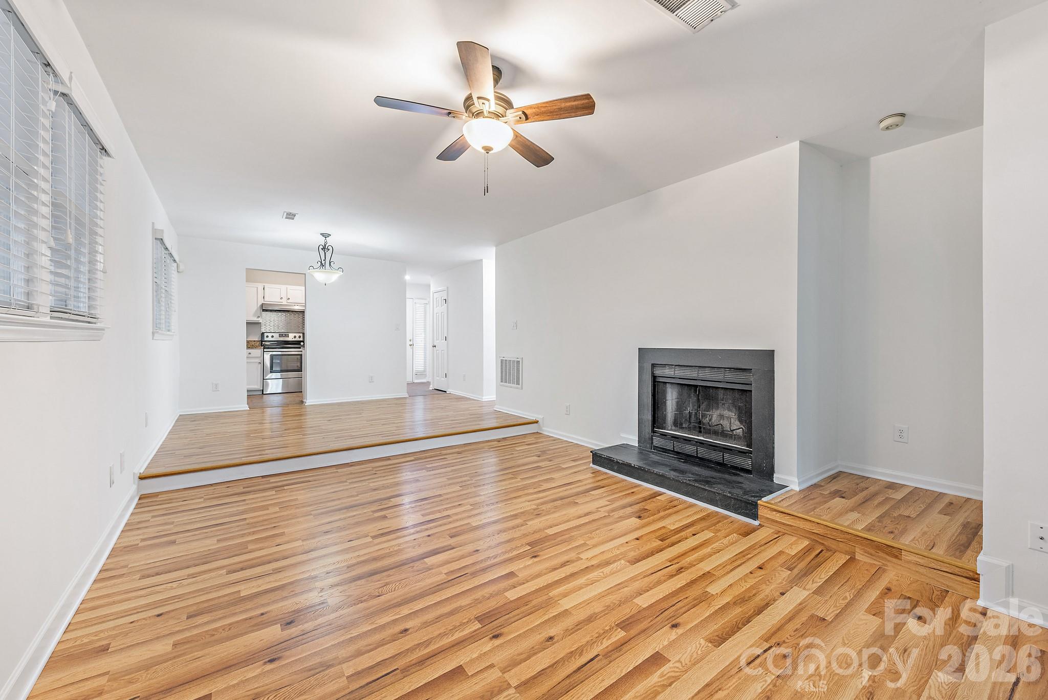 2715 Selwyn Avenue #34 — Charlotte