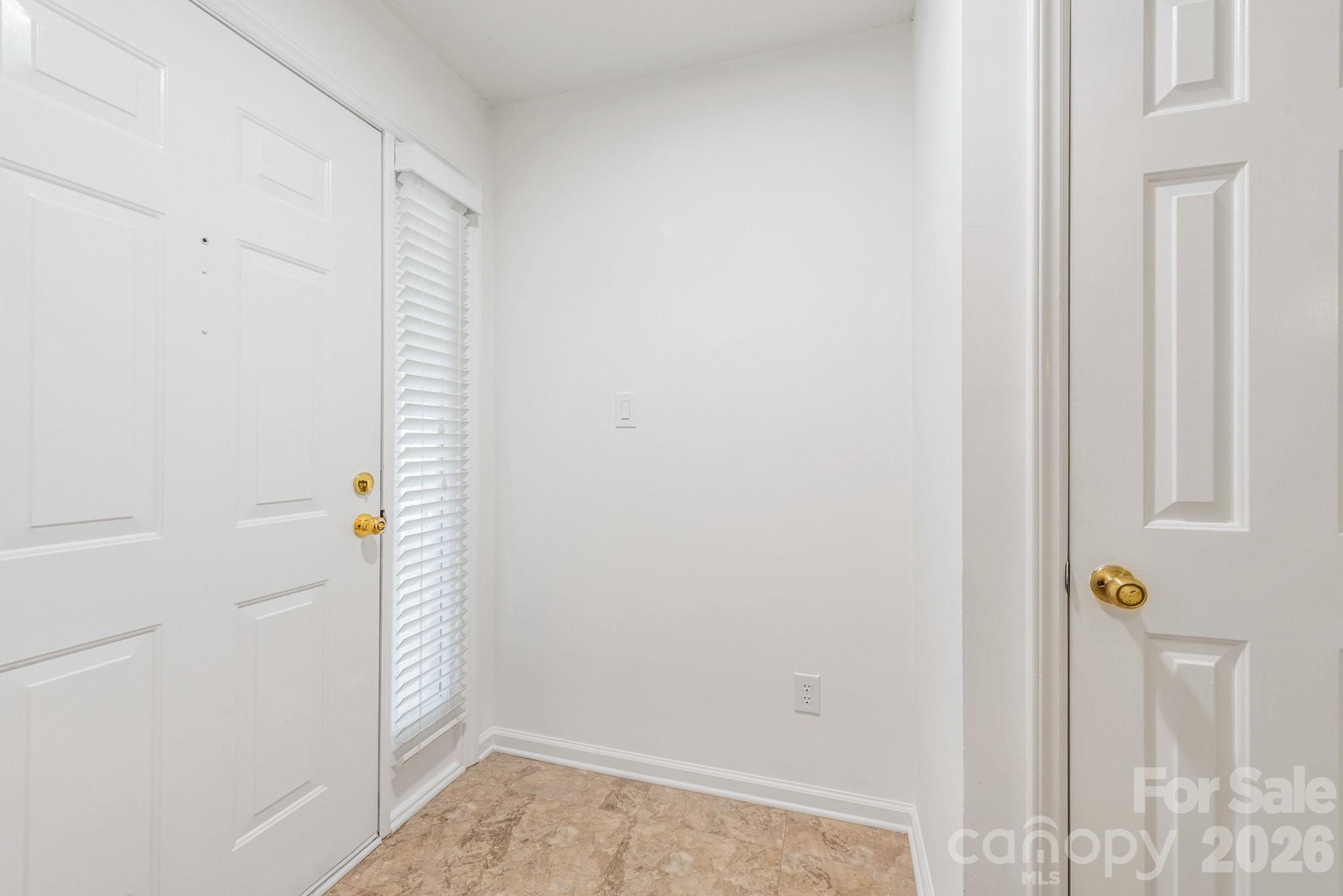 2715 Selwyn Avenue #34 — Charlotte