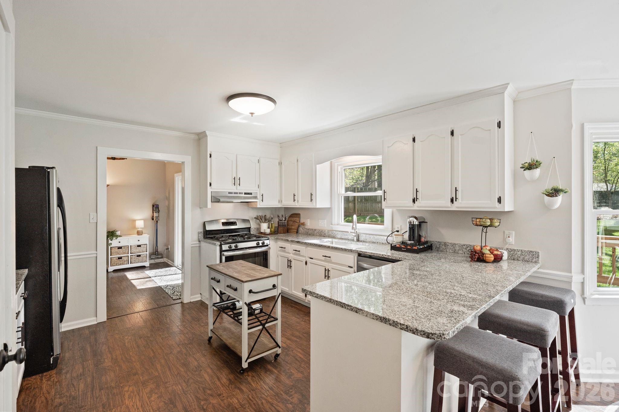 110 Steuben Drive — Huntersville