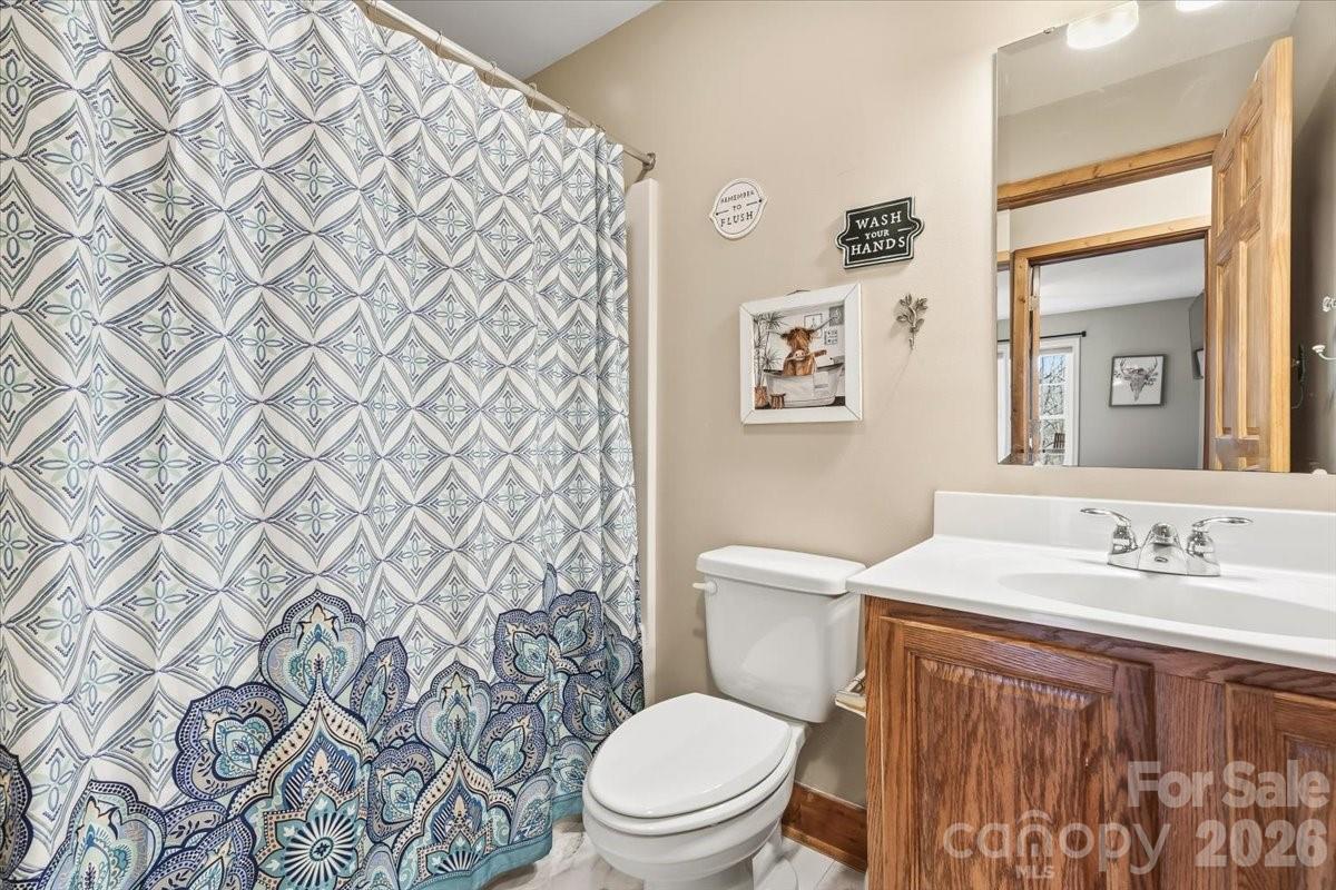1045 Upward Way — Waynesville