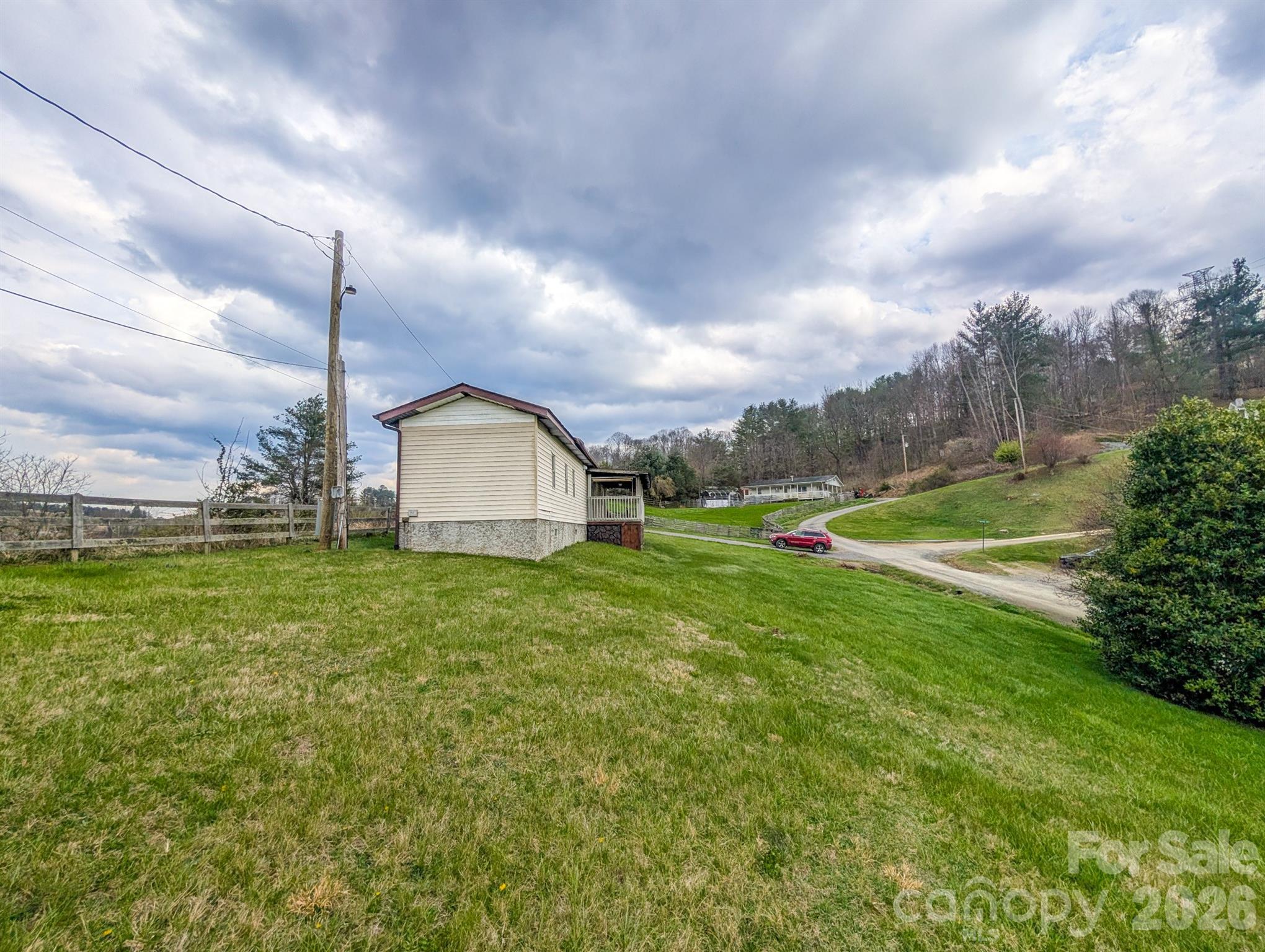 107 Mockingbird Lane — Burnsville