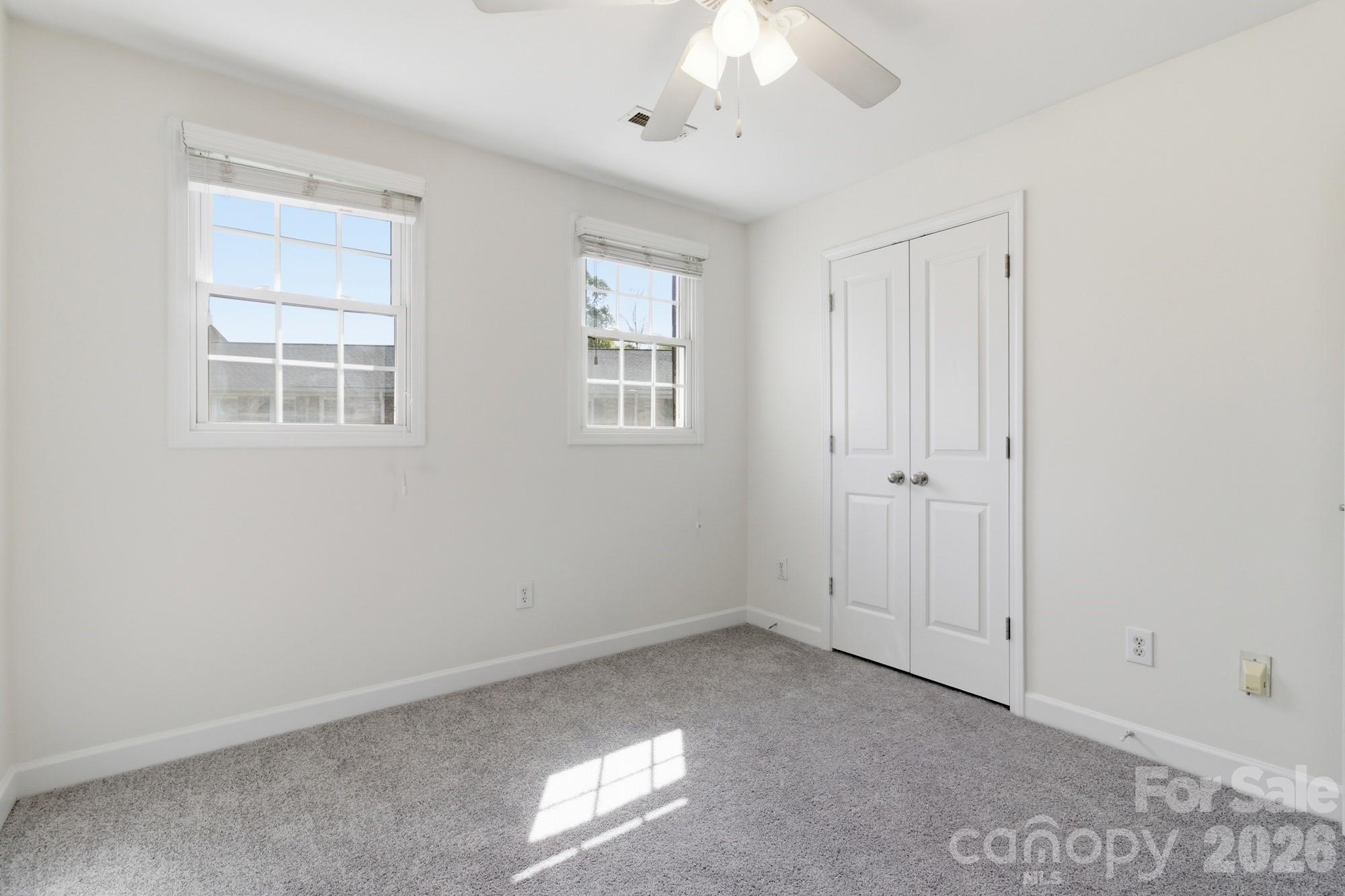 1336 Green Oaks Lane #E — Charlotte