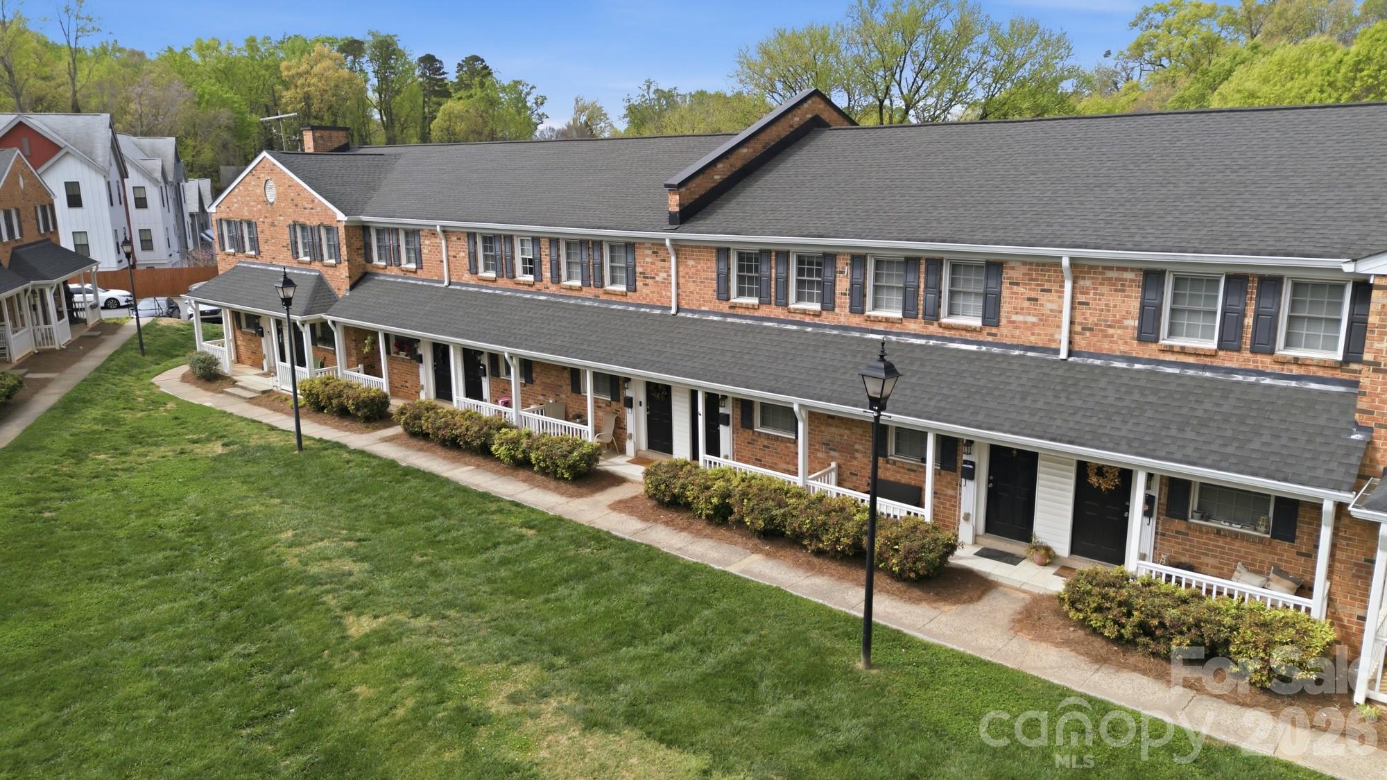 1336 Green Oaks Lane #E — Charlotte