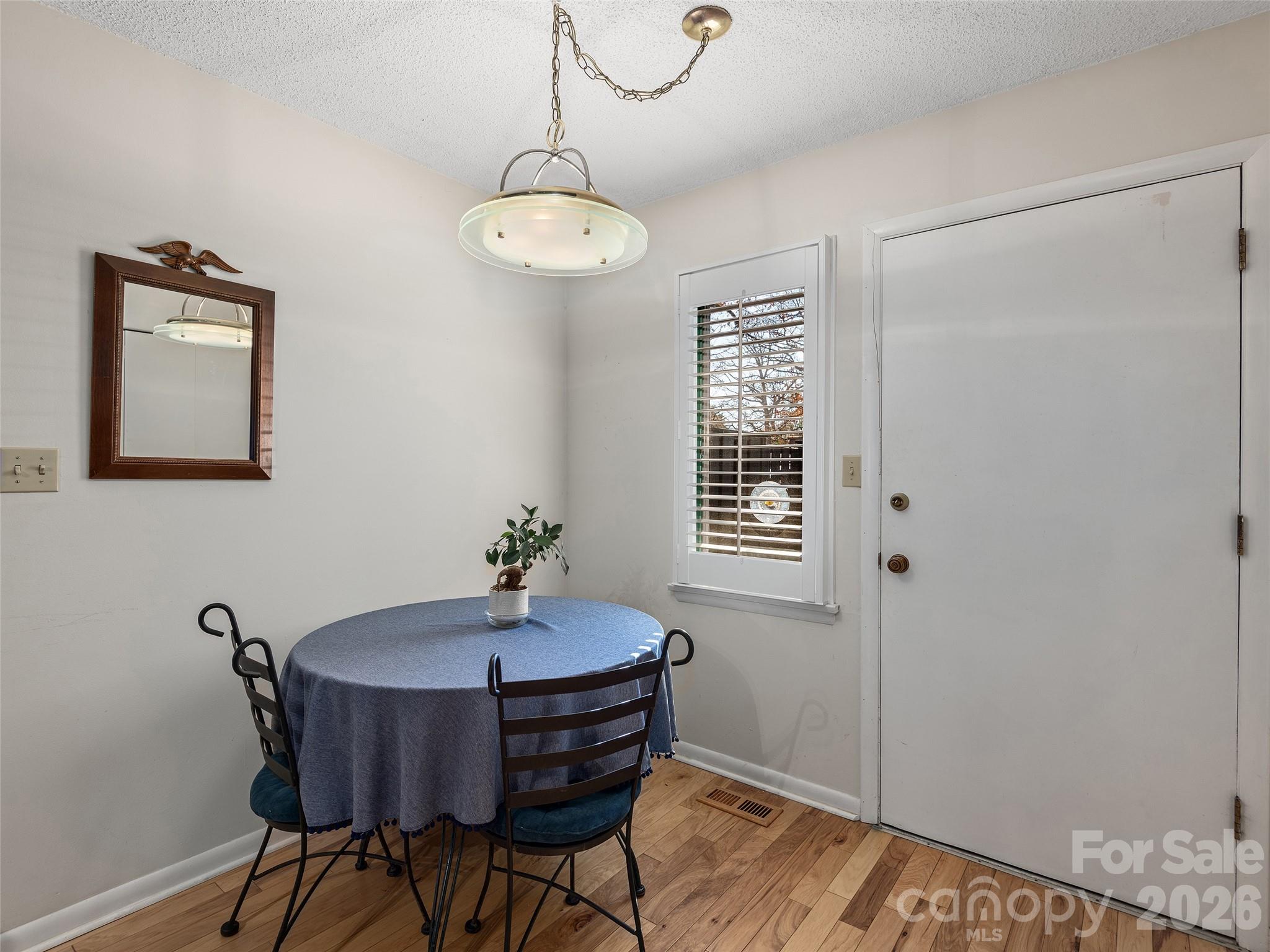 201 Crowfields Drive — Asheville