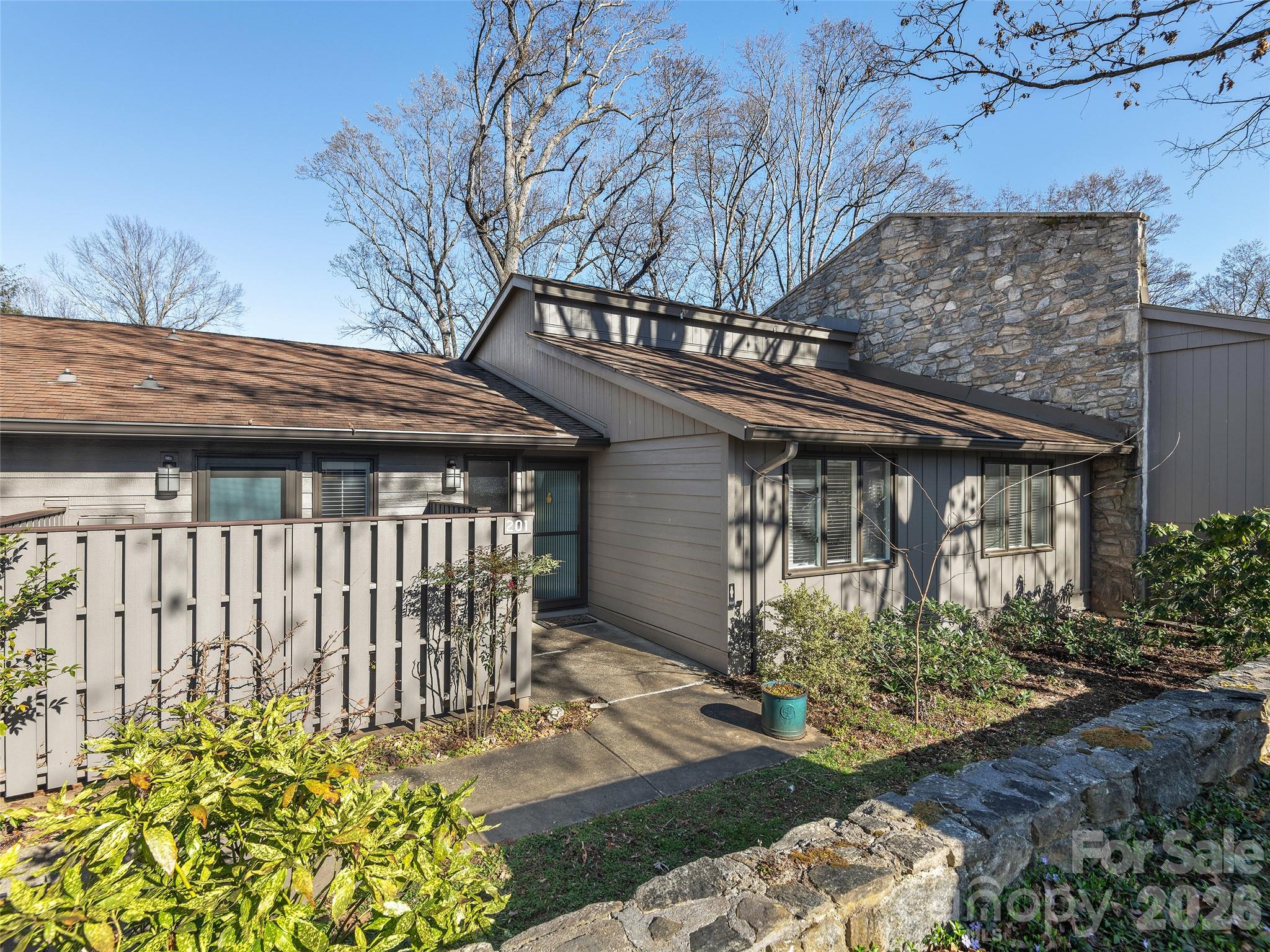 201 Crowfields Drive — Asheville