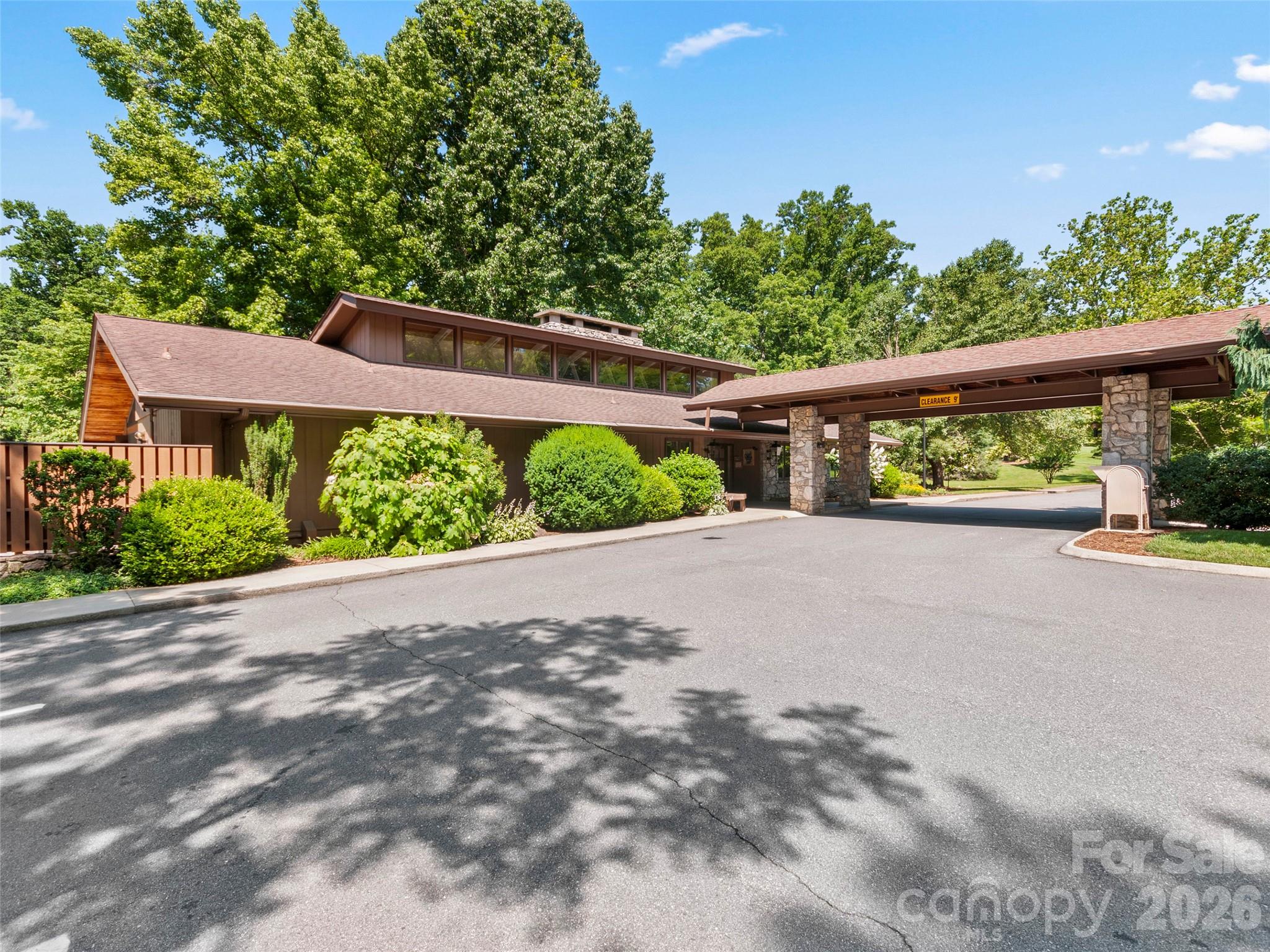 201 Crowfields Drive — Asheville