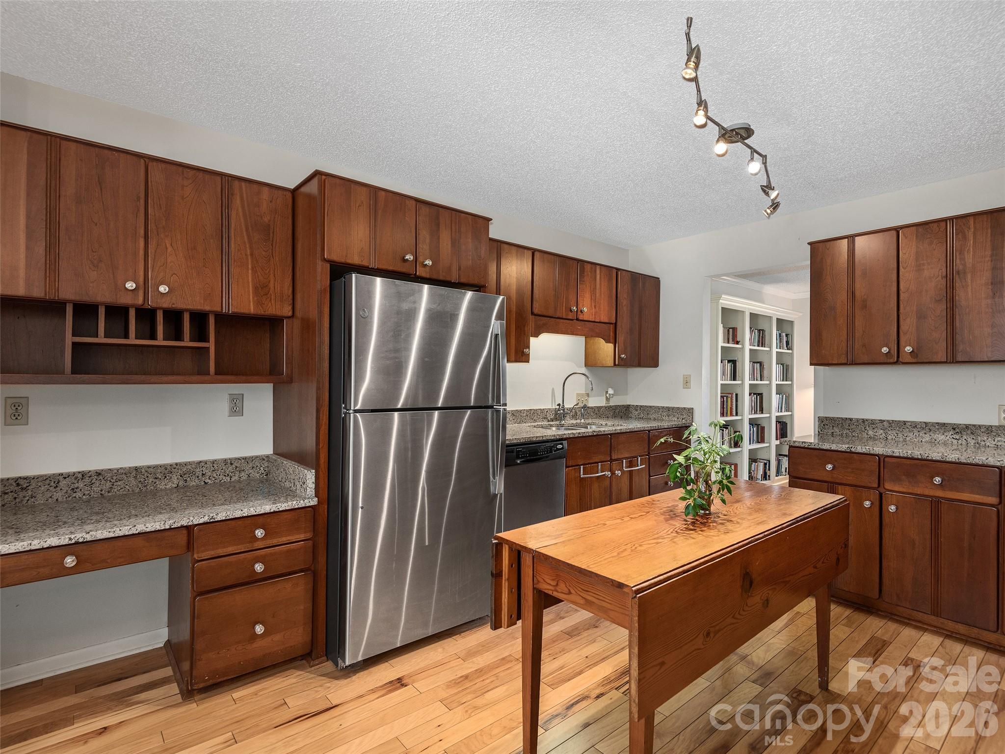 201 Crowfields Drive — Asheville