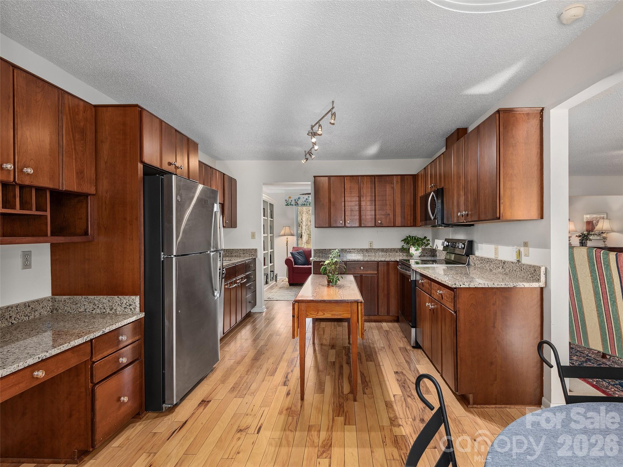 201 Crowfields Drive — Asheville