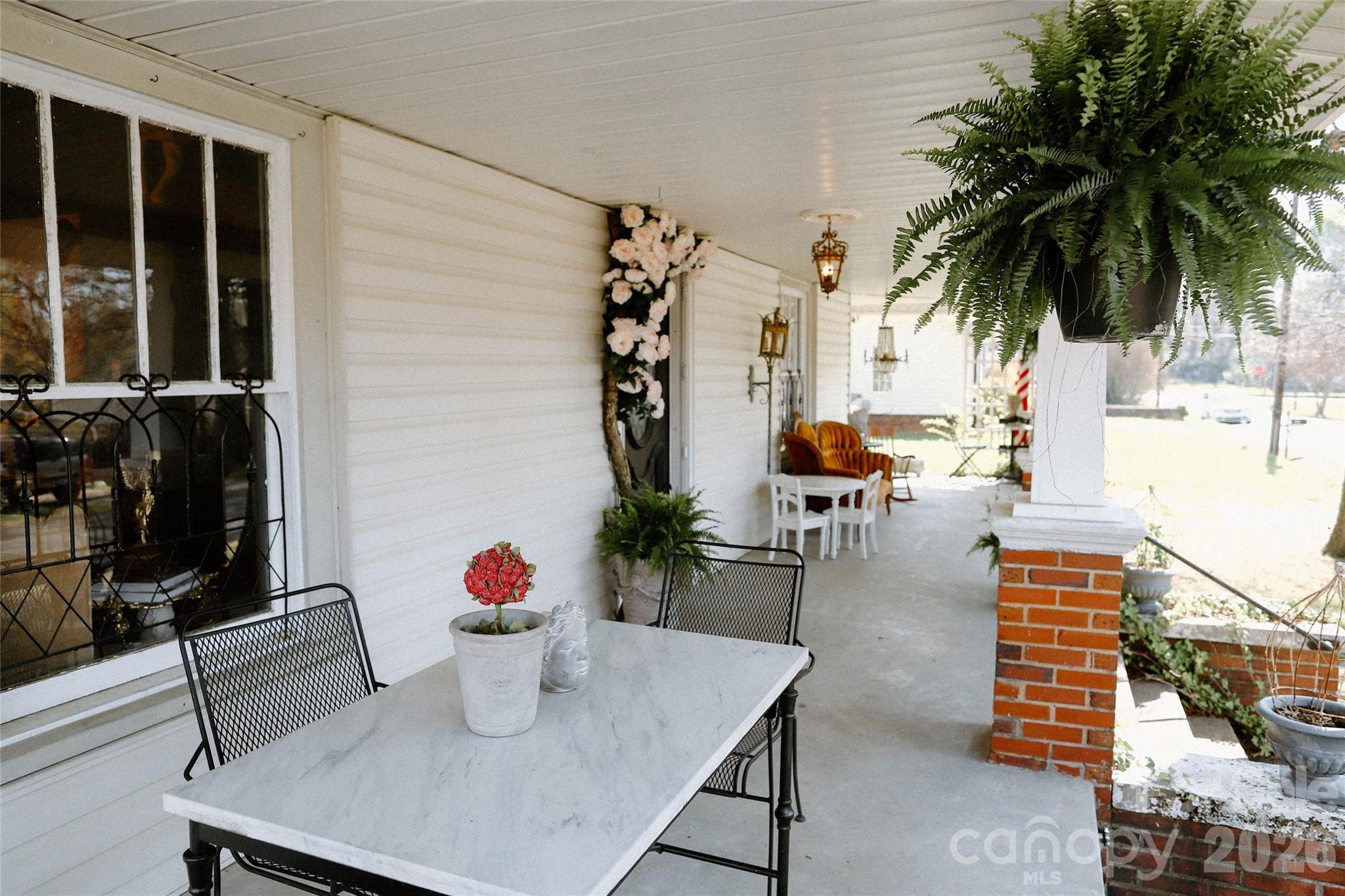 208 Locust Street — Kannapolis