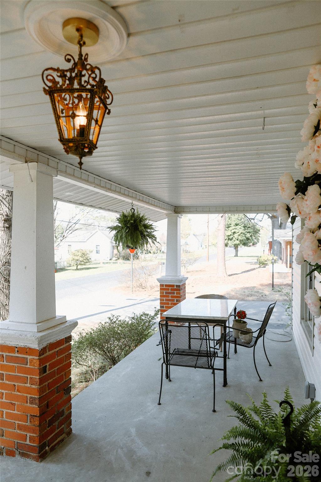 208 Locust Street — Kannapolis