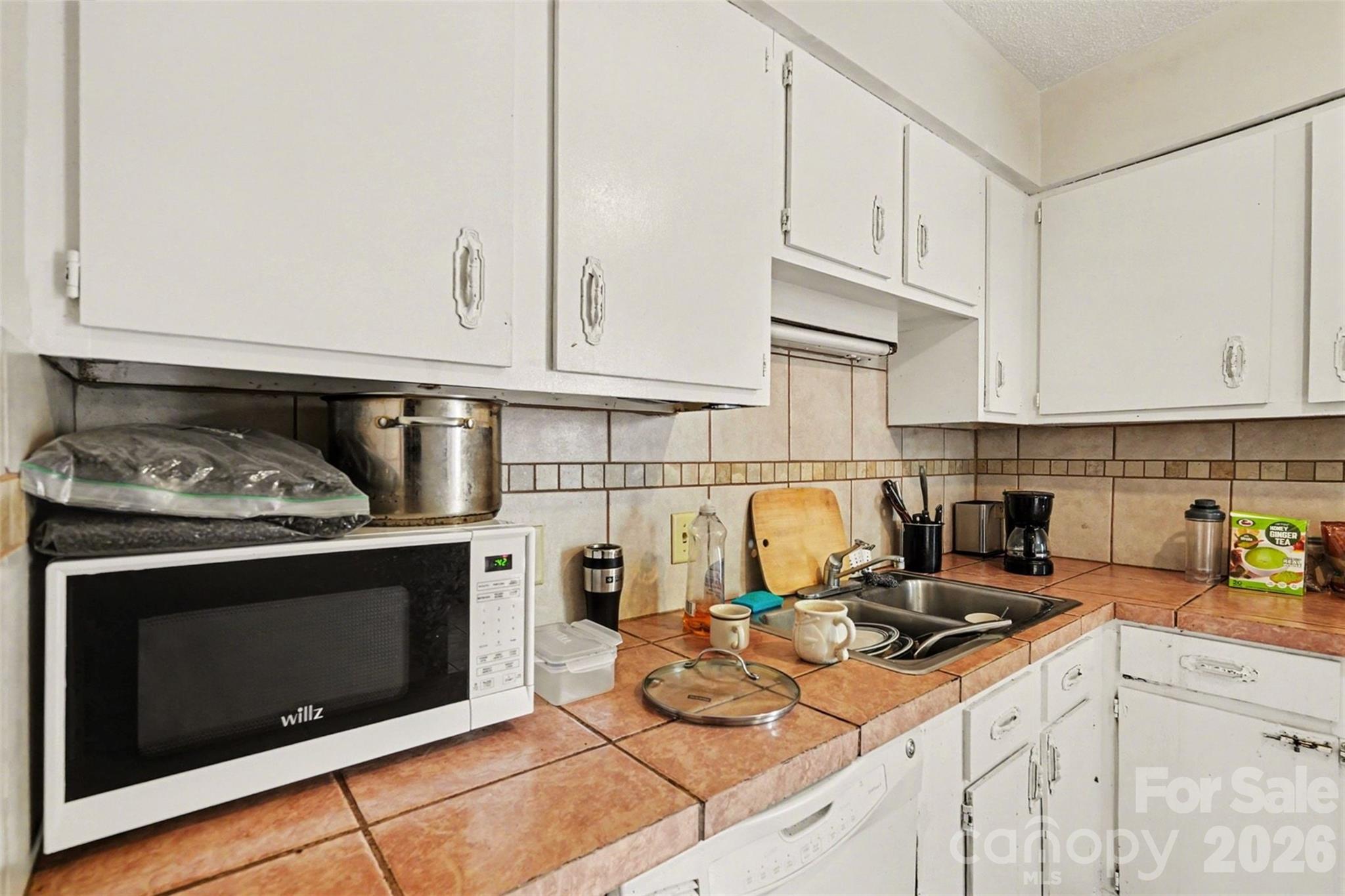 1535 Lansdale Drive #G — Charlotte