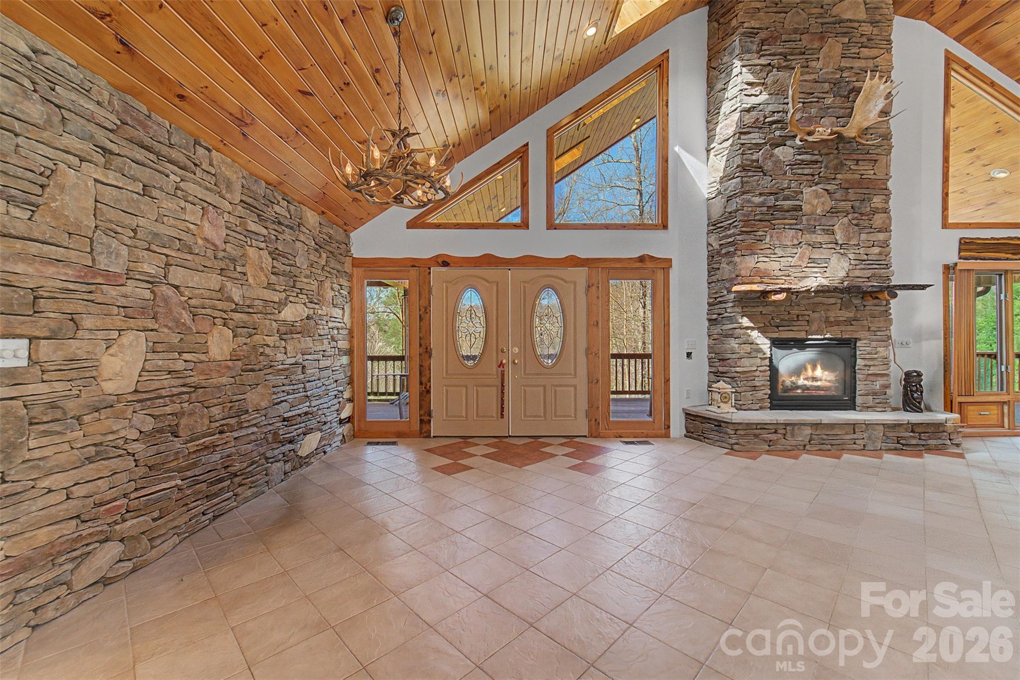 112 Hawks Nest Ridge — Cullowhee
