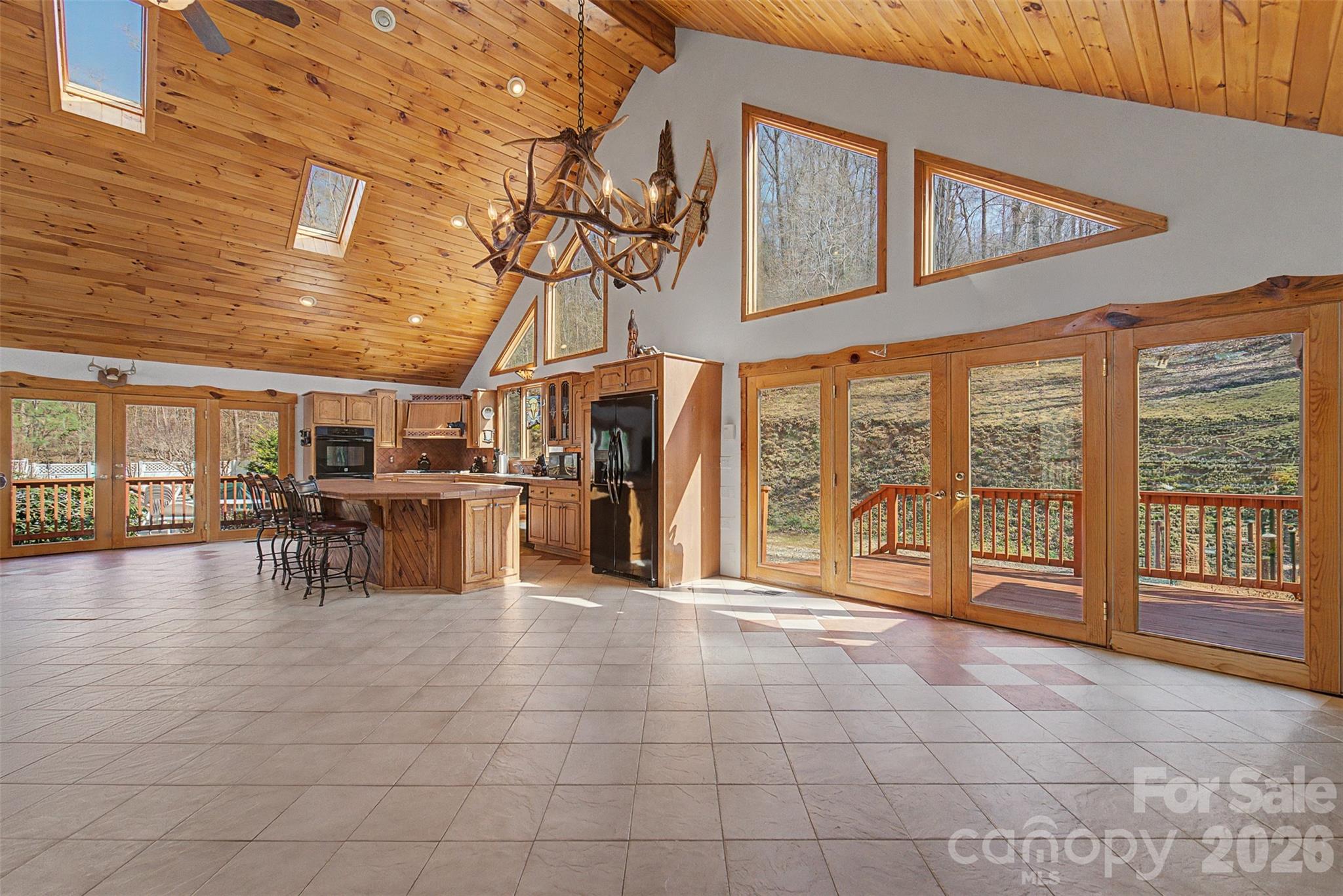 112 Hawks Nest Ridge — Cullowhee