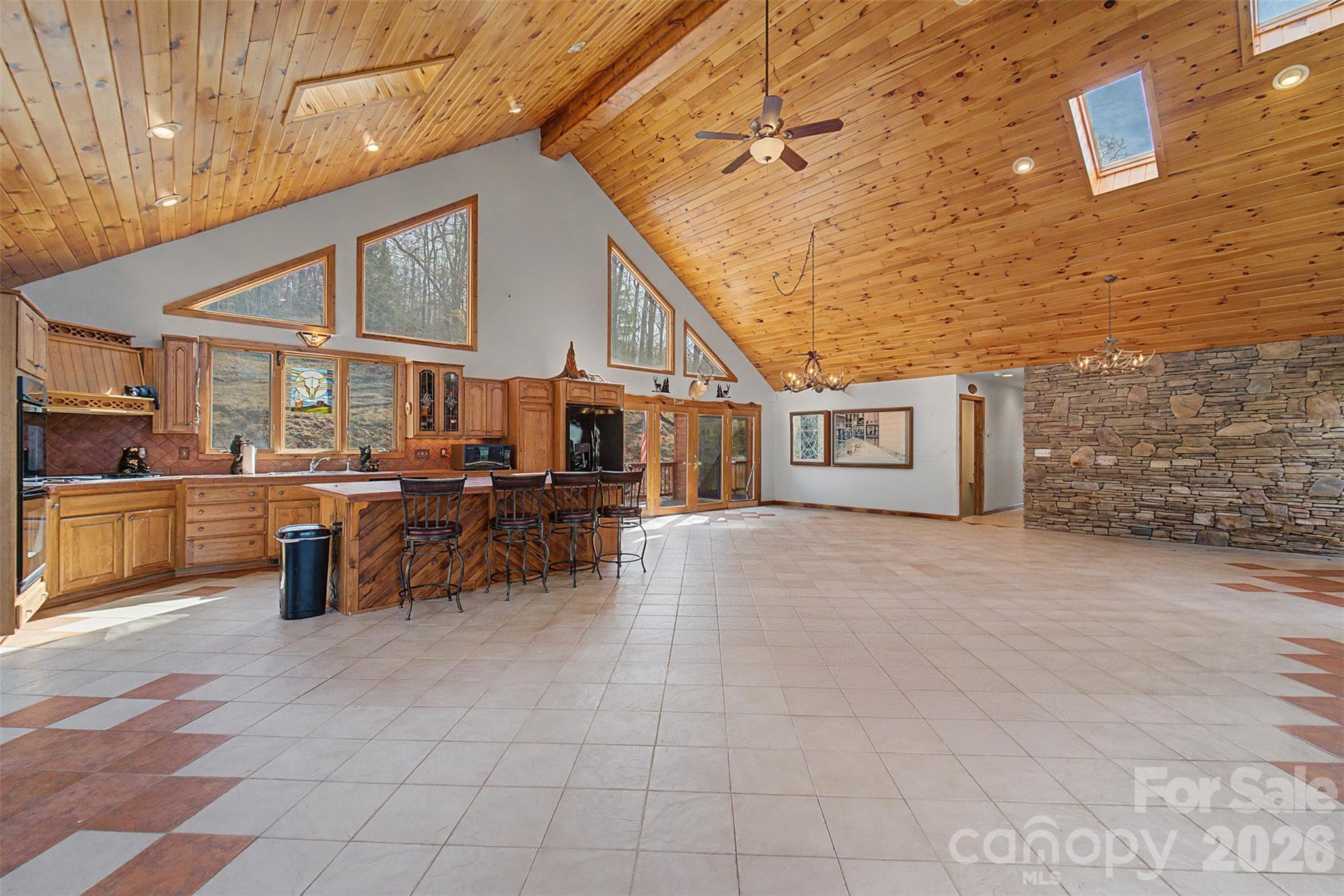 112 Hawks Nest Ridge — Cullowhee