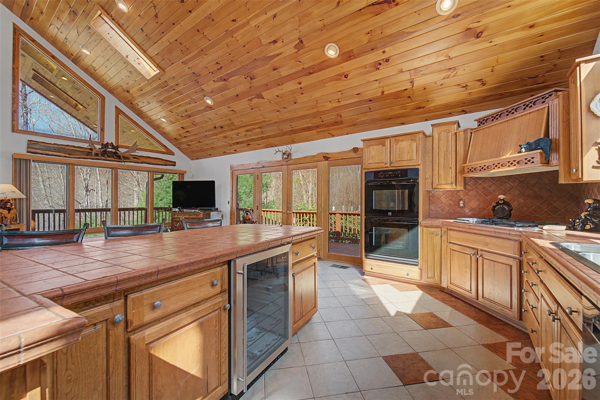 112 Hawks Nest Ridge — Cullowhee