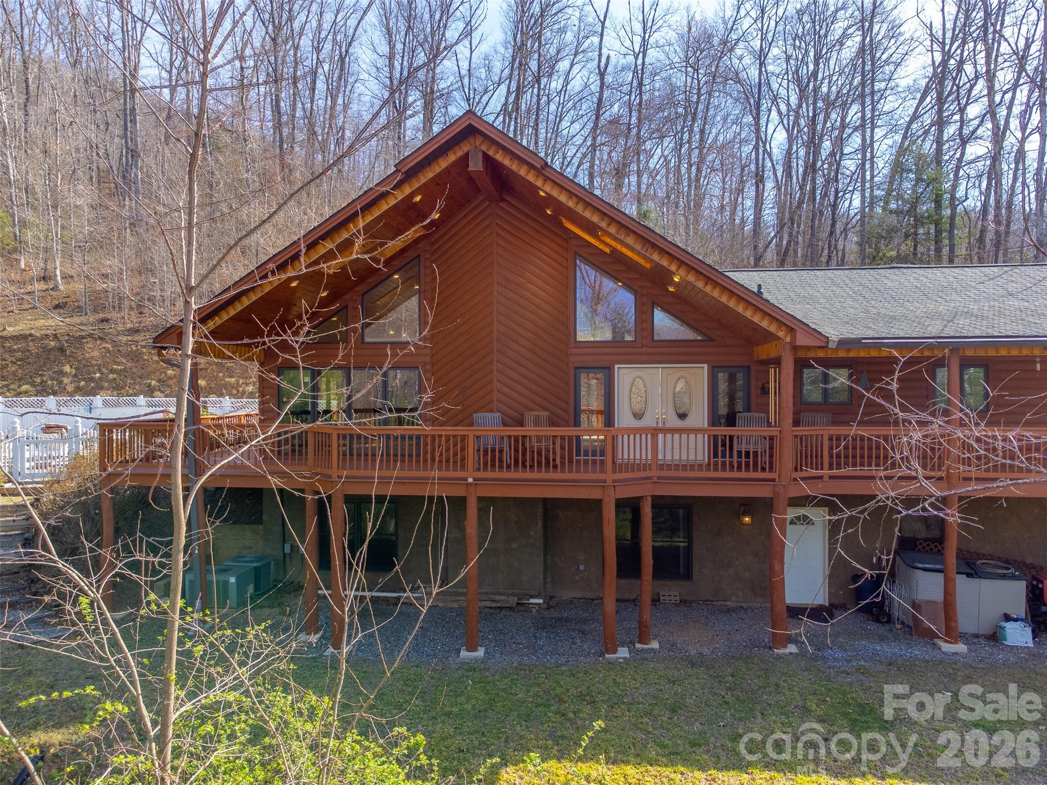 112 Hawks Nest Ridge — Cullowhee