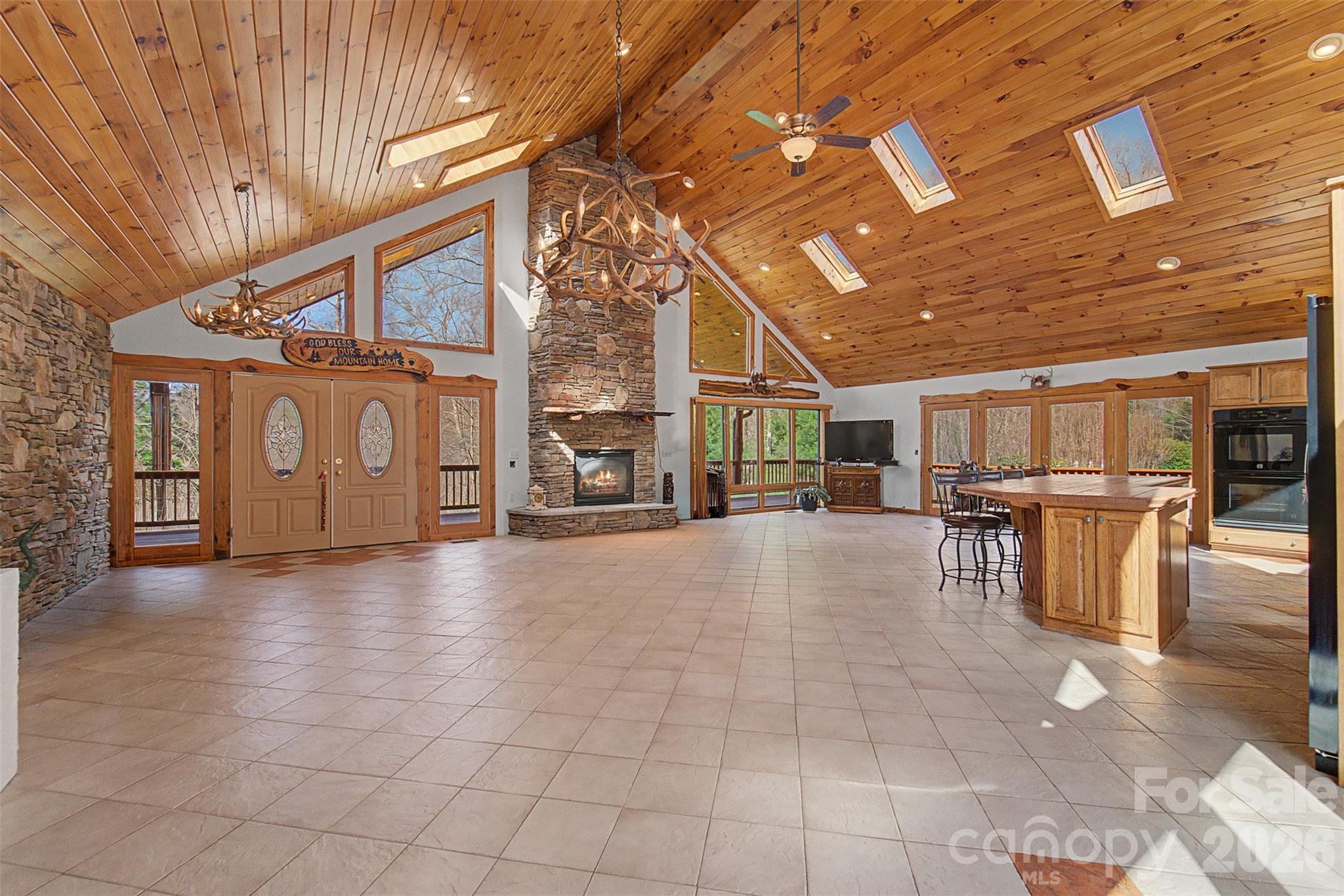 112 Hawks Nest Ridge — Cullowhee