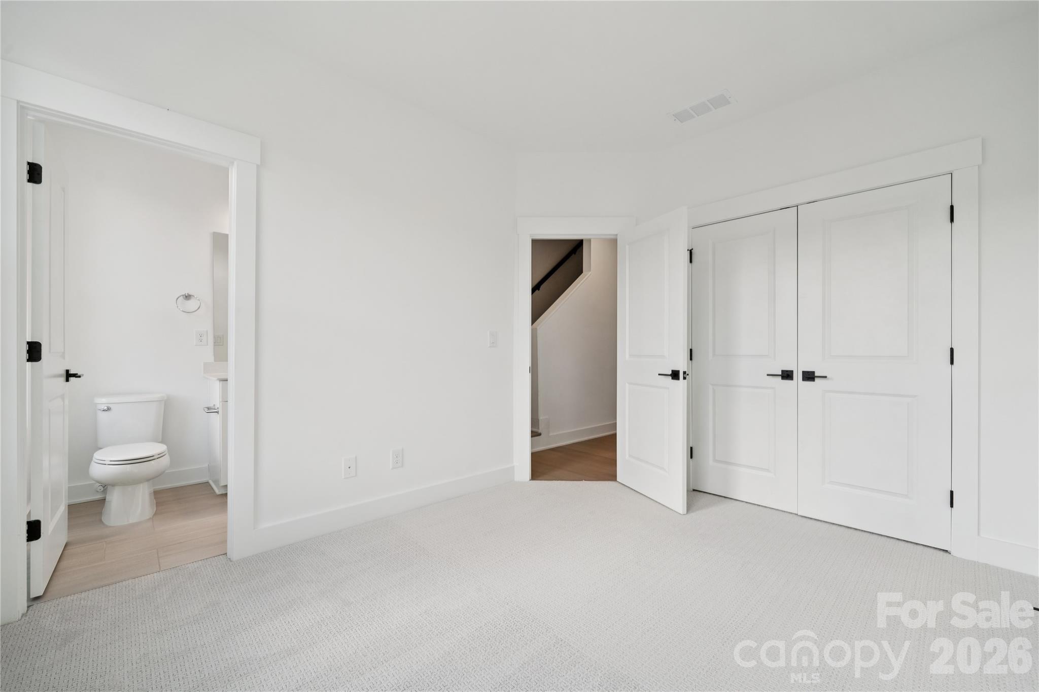 3656 S Tryon Street — Charlotte