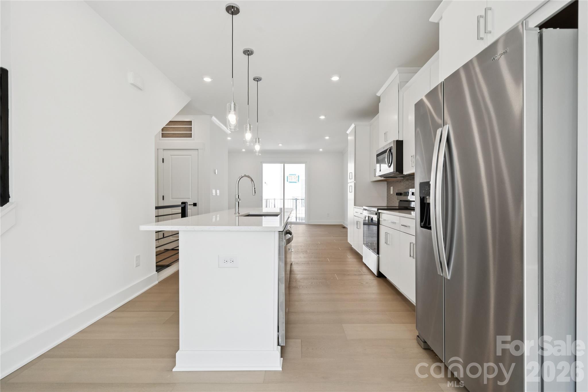 3656 S Tryon Street — Charlotte